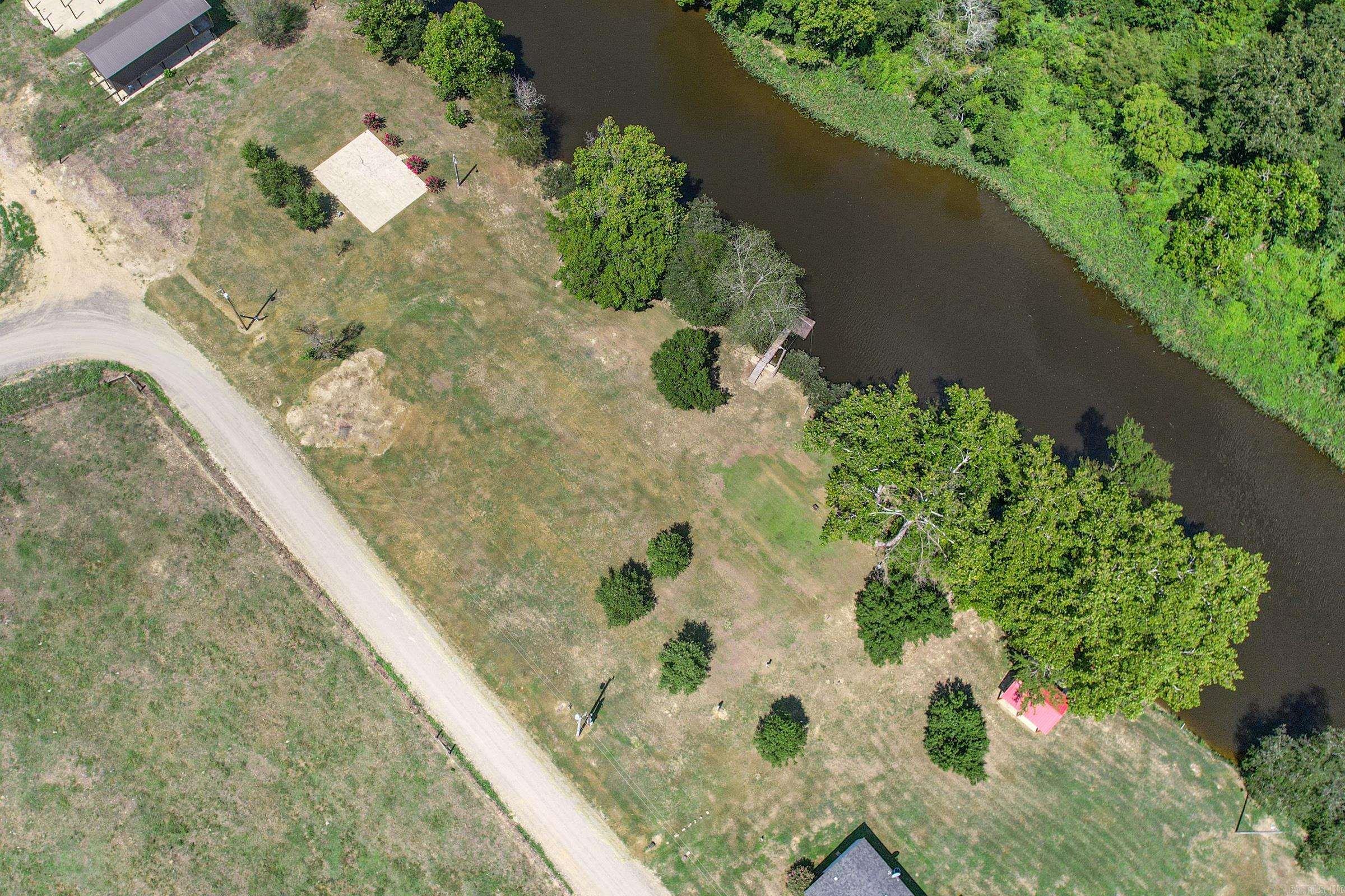 441  Clinton Crossing  Gillham, AR