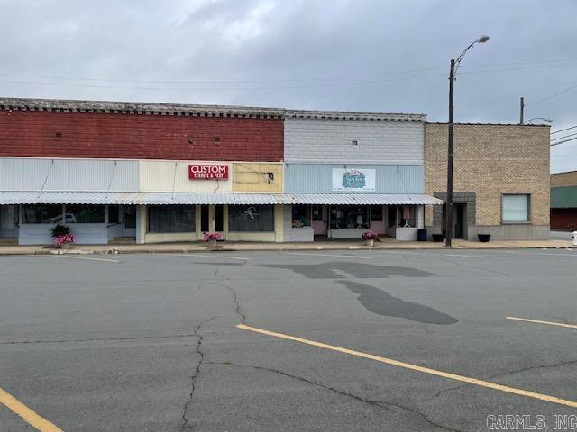 102 W Main  Carlisle, AR