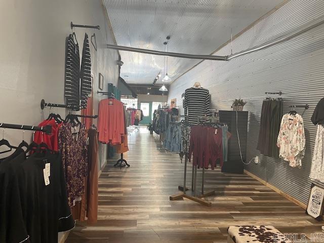 102 W Main  Carlisle, AR