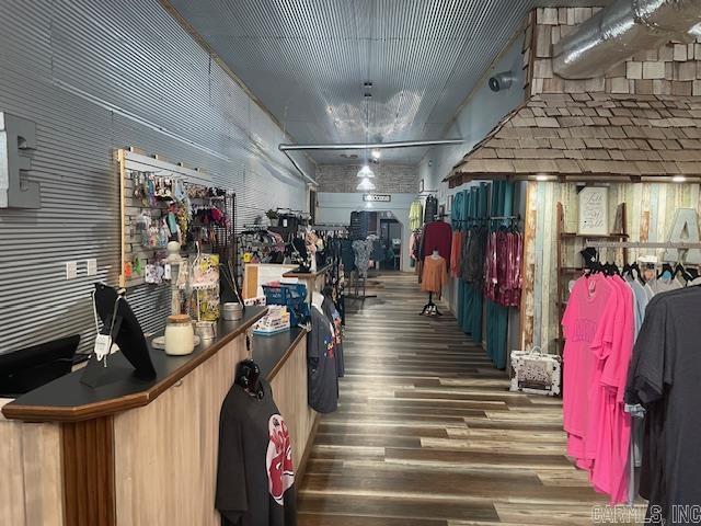 102 W Main  Carlisle, AR