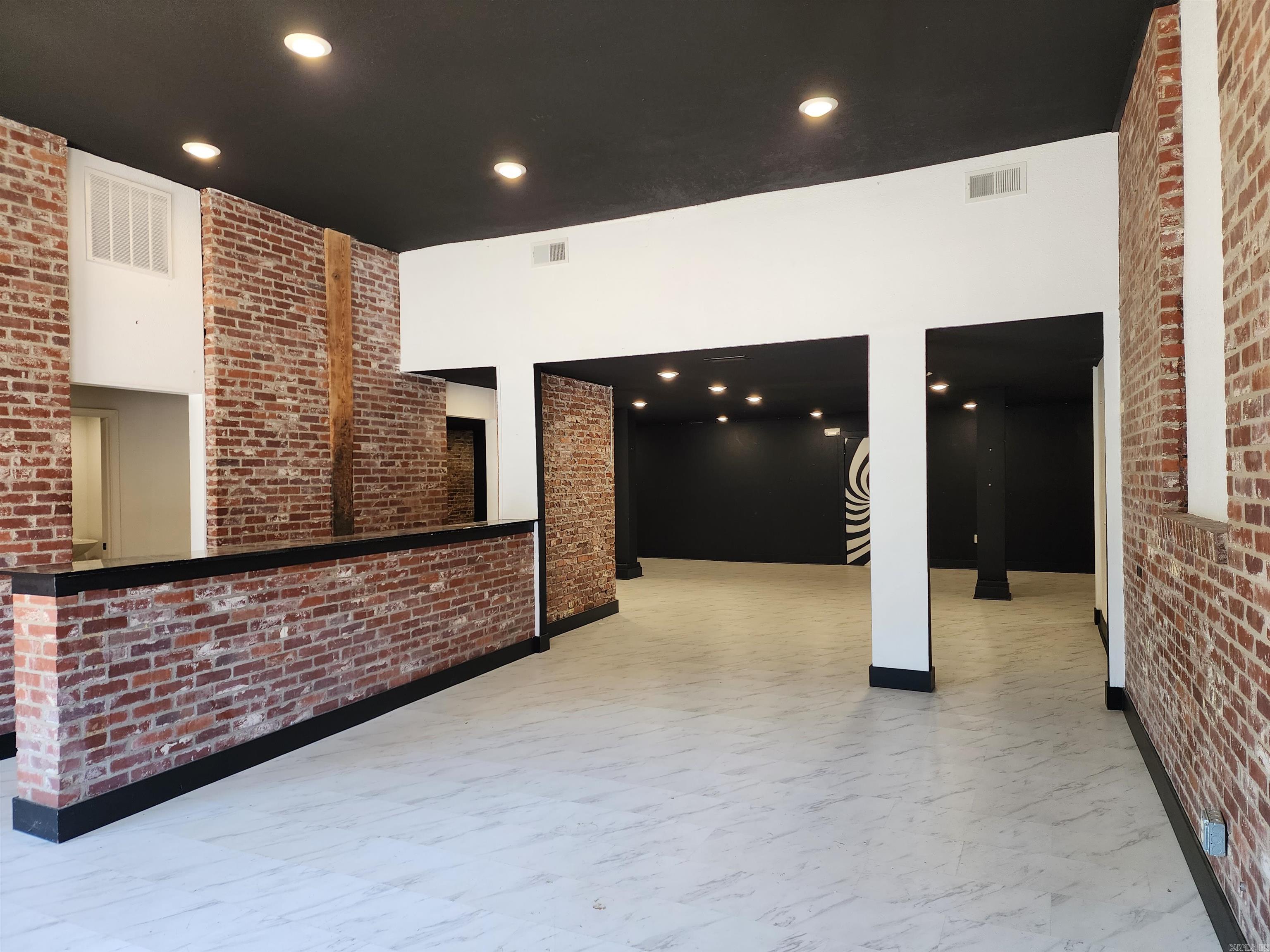 305  Broadway St  Hot Springs, AR