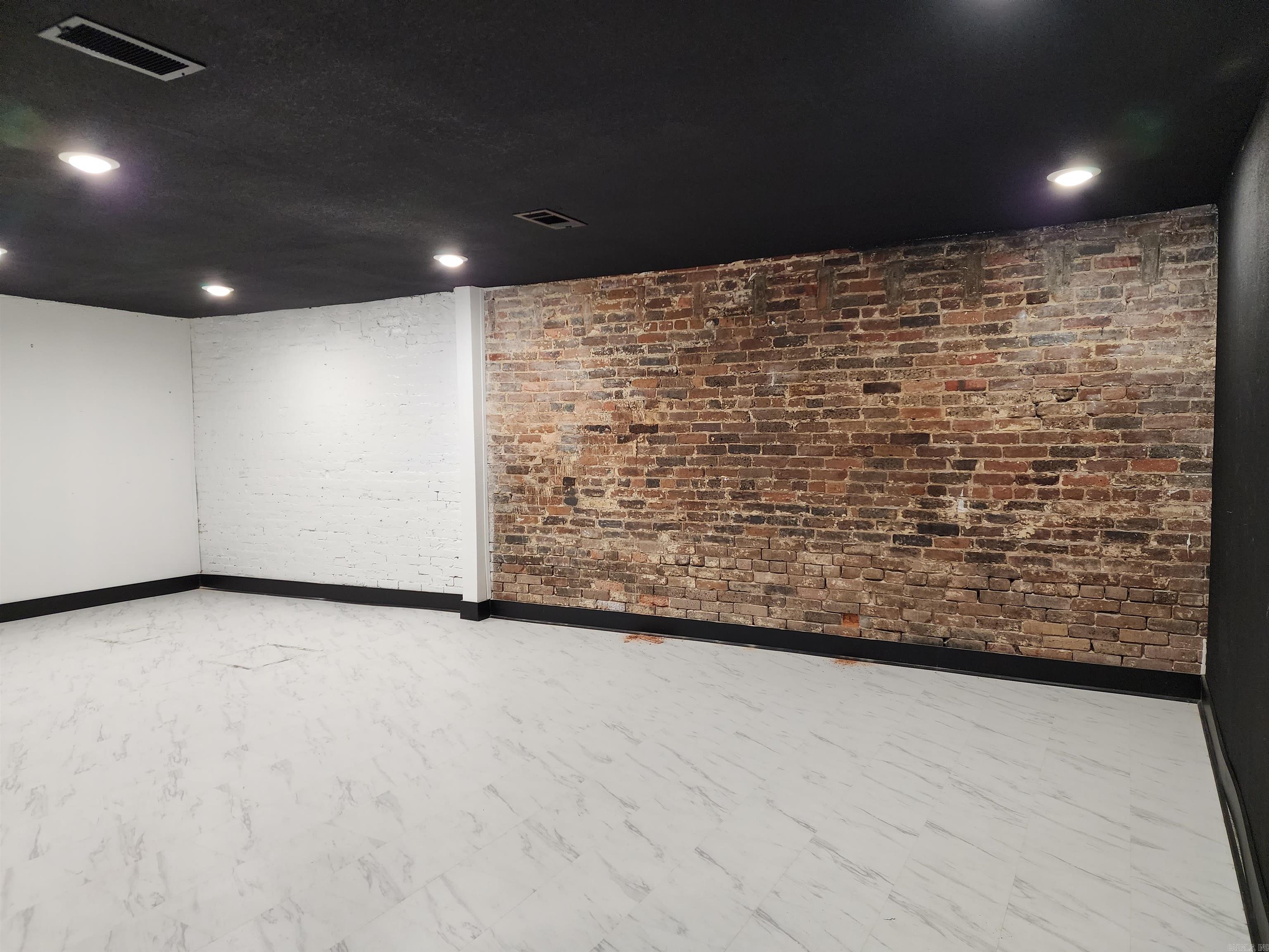 305  Broadway St  Hot Springs, AR