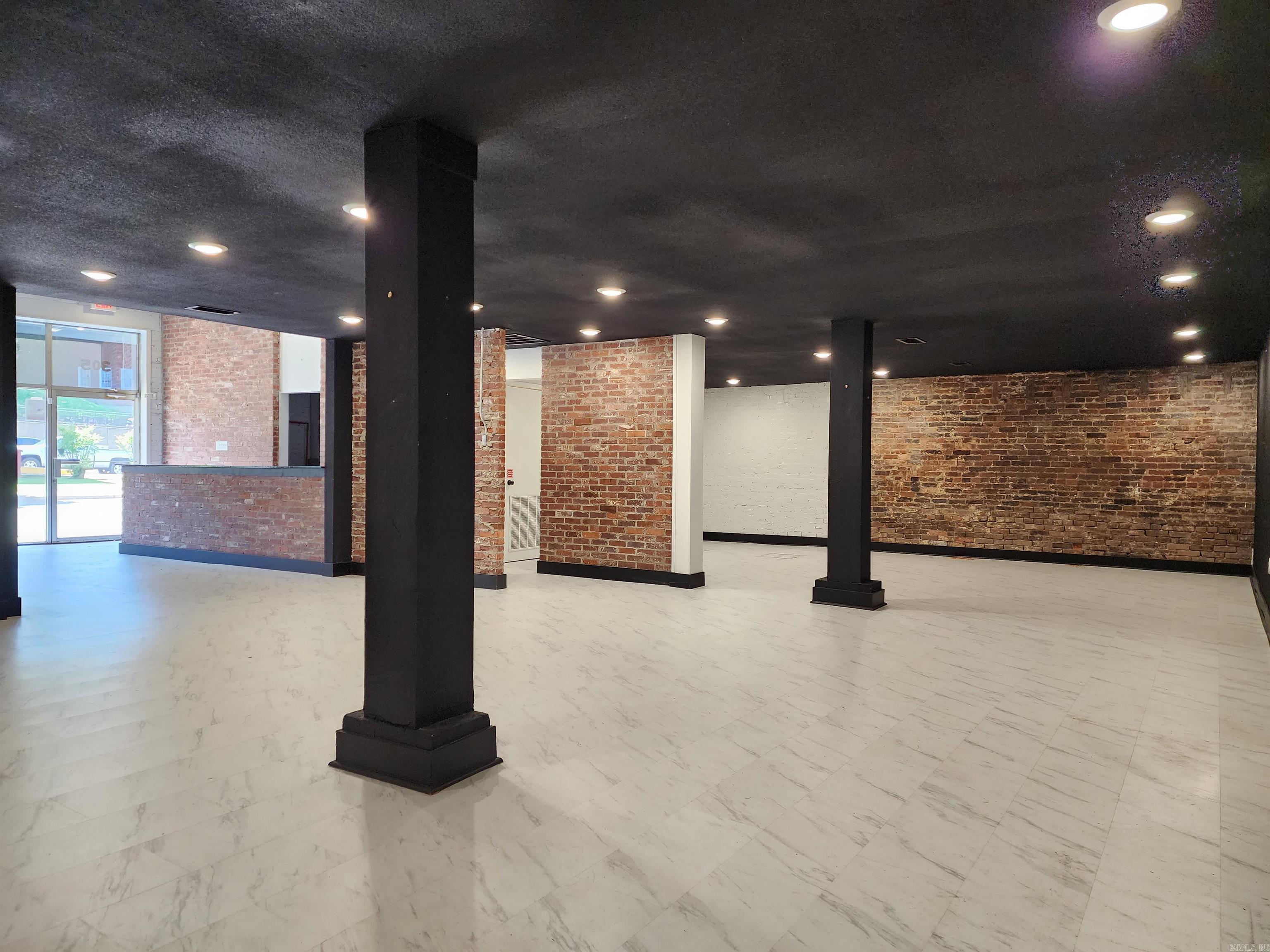 305  Broadway St  Hot Springs, AR