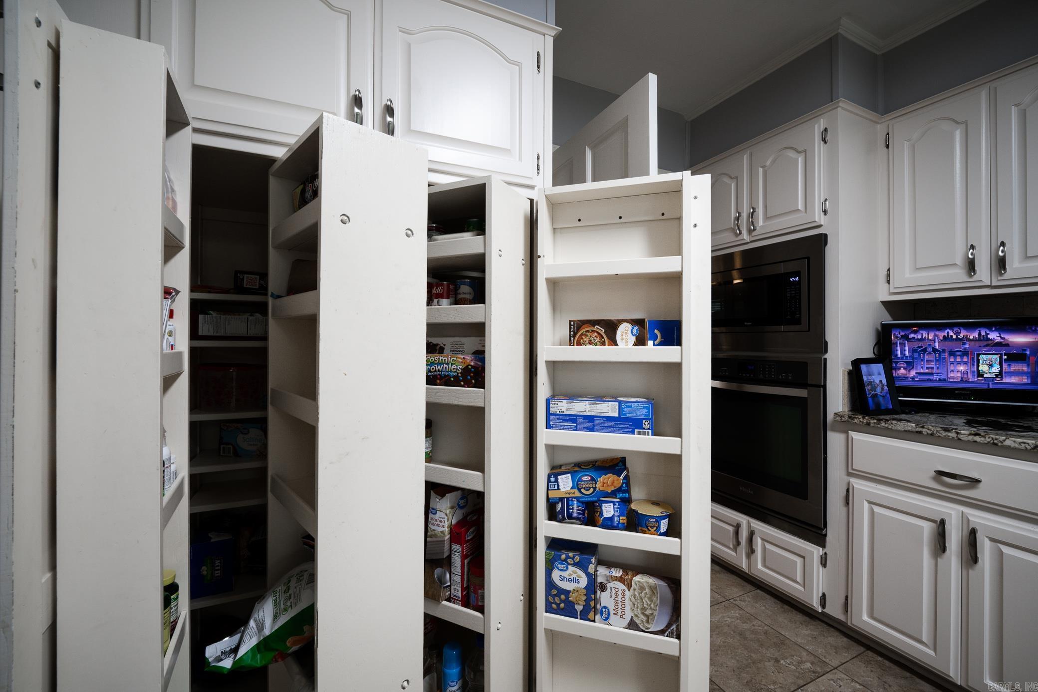 1202 Dogwood Trail