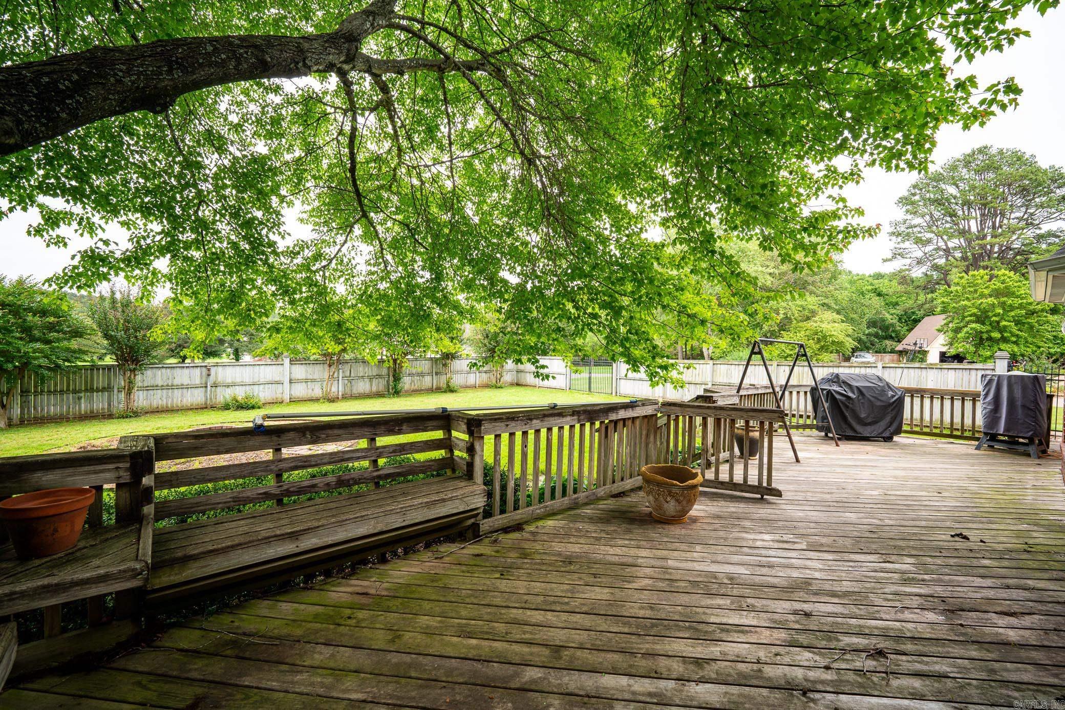 1202 Dogwood Trail