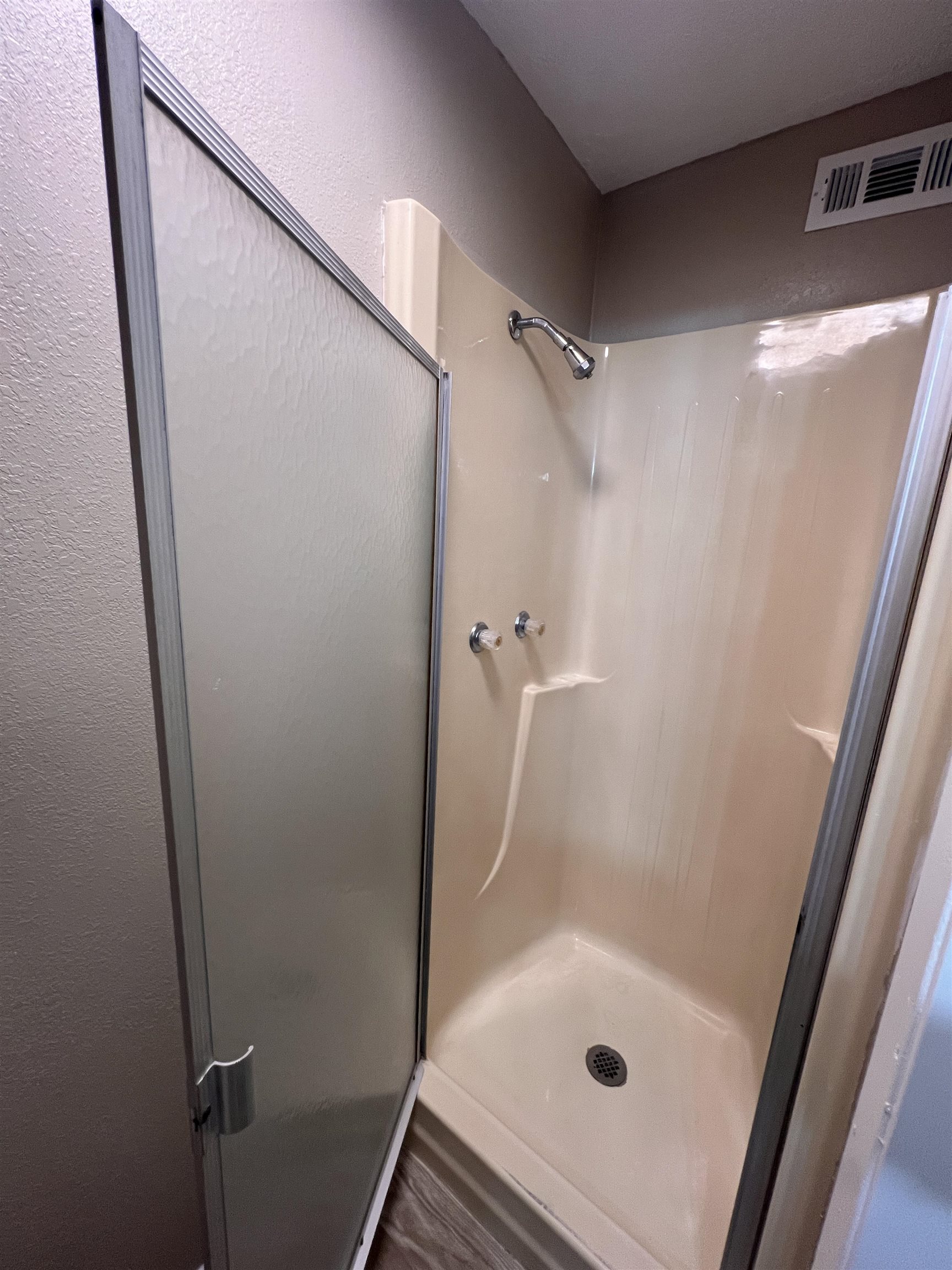 200 S 12th  Paragould, AR