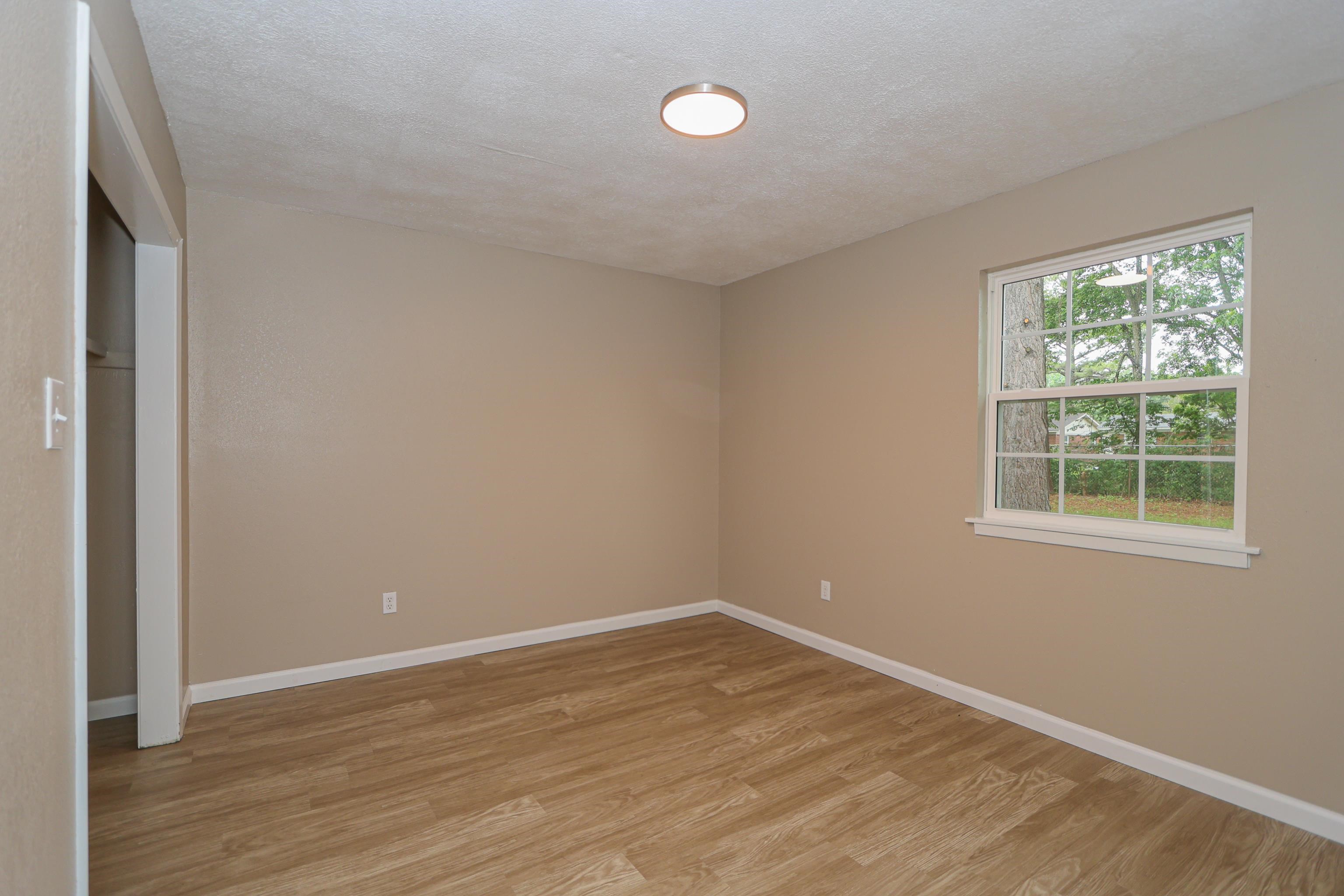200 S 12th  Paragould, AR