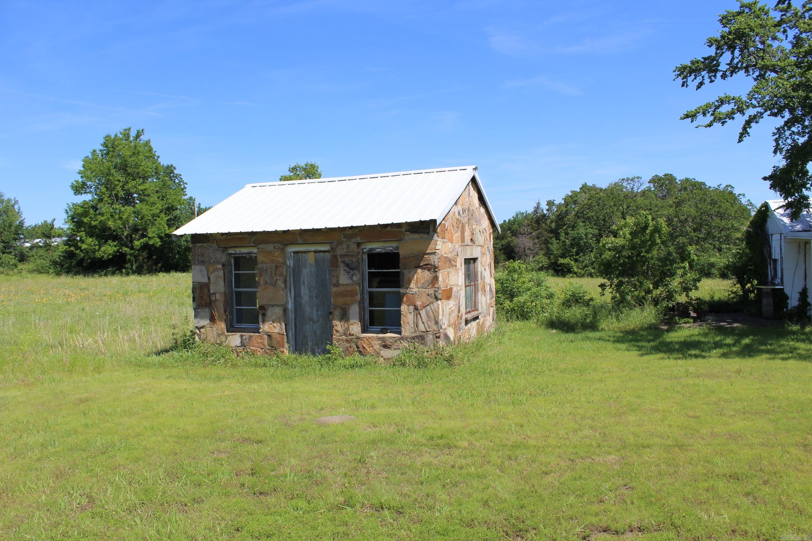 37952  Post Oak  Whitesboro, OK