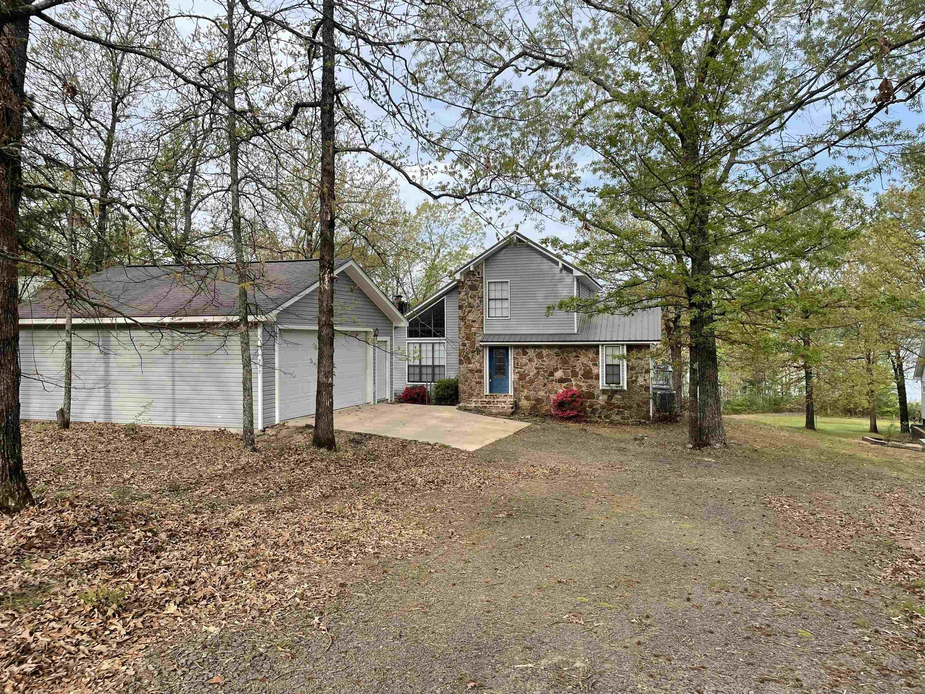 235  Sylvan  Greers Ferry, AR