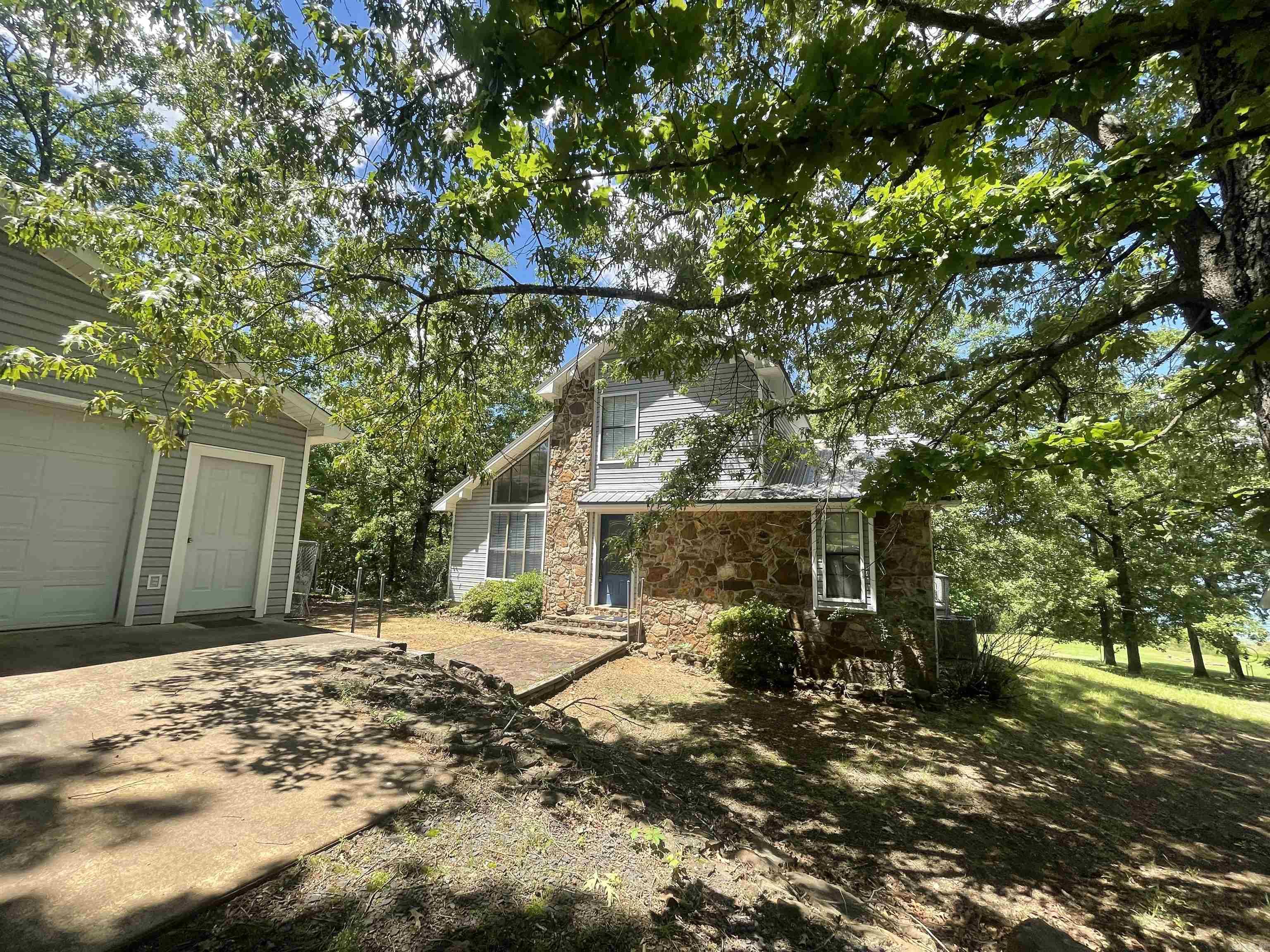 235  Sylvan  Greers Ferry, AR