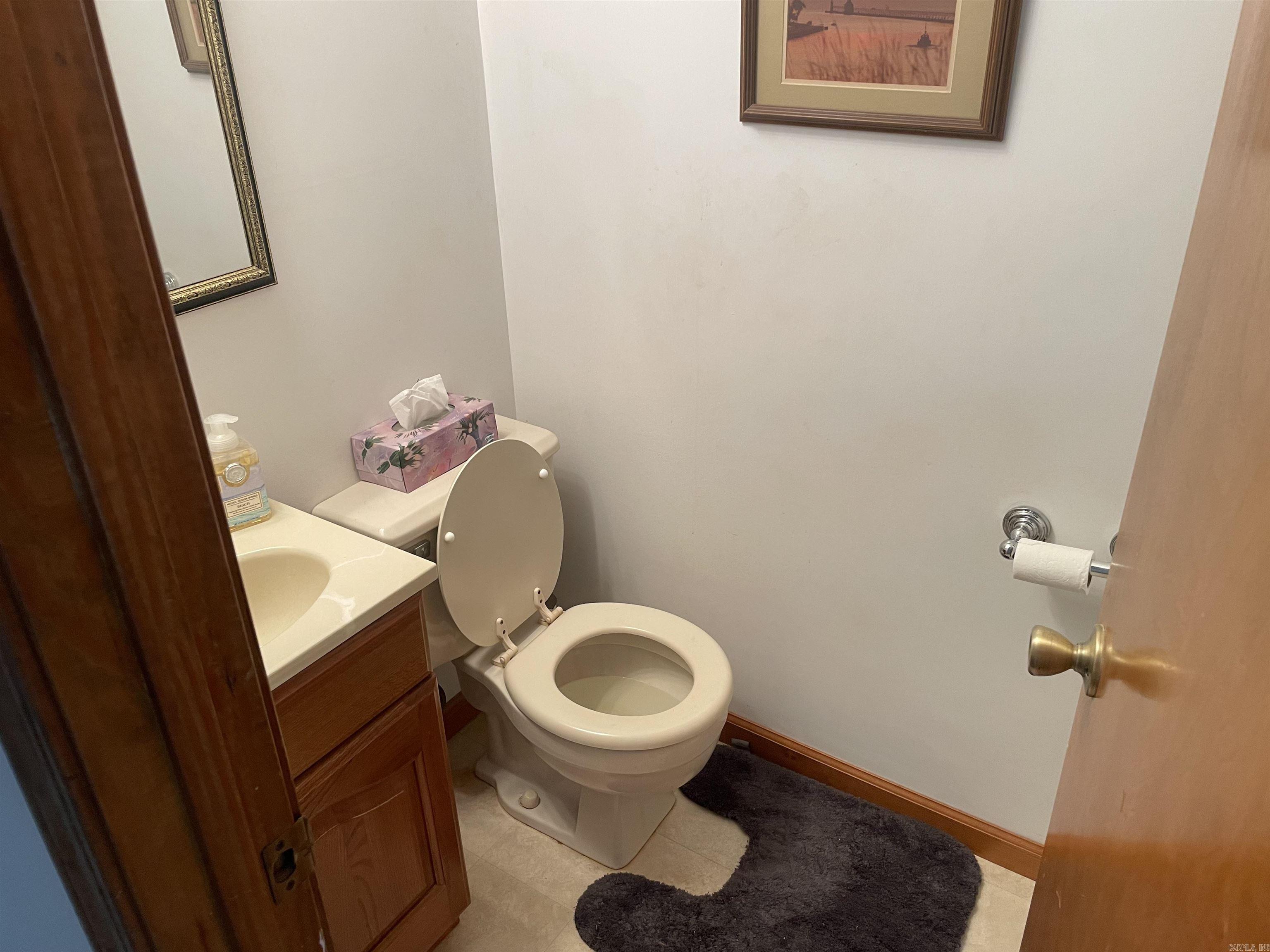 235  Sylvan  Greers Ferry, AR