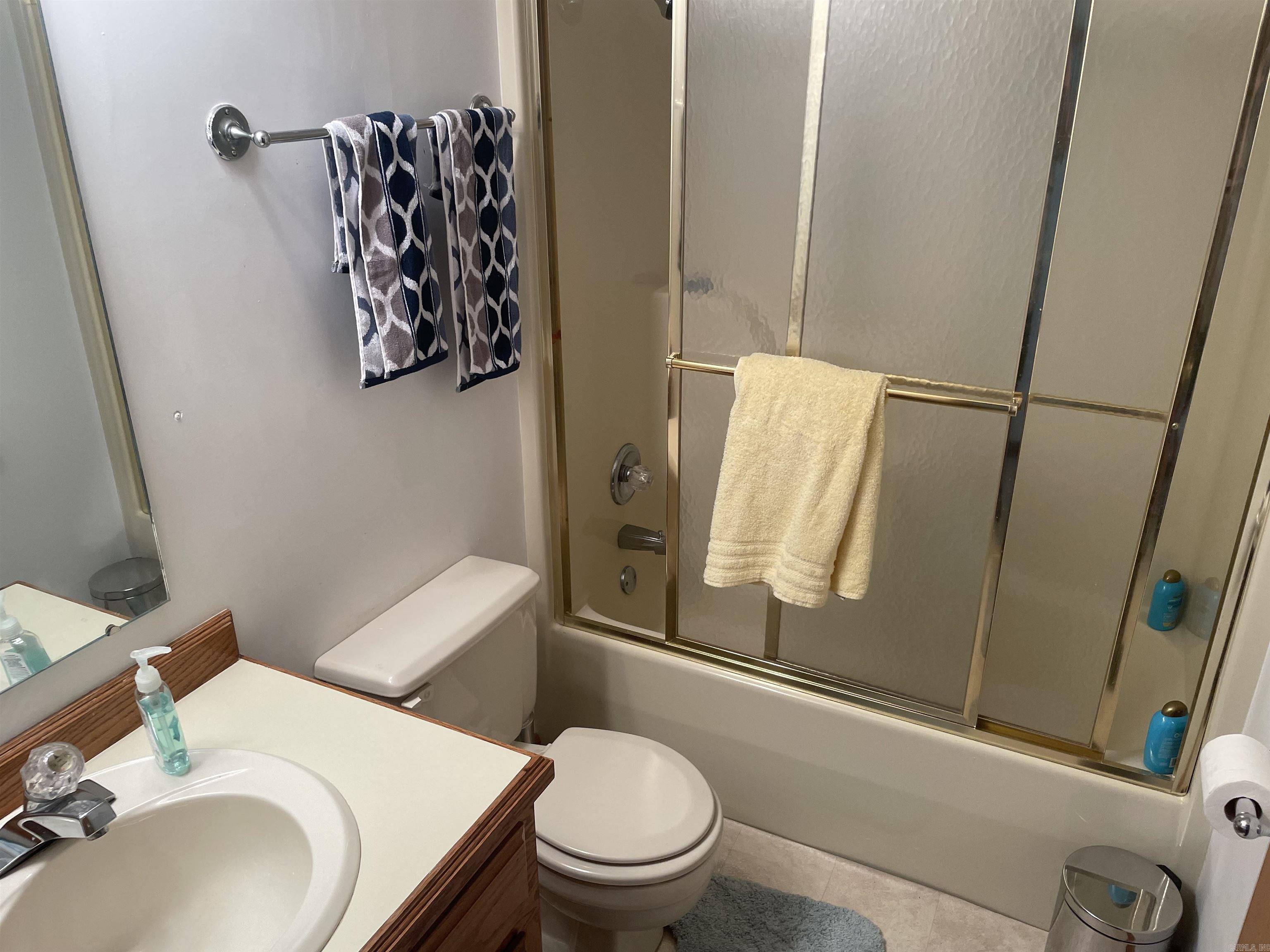 235  Sylvan  Greers Ferry, AR