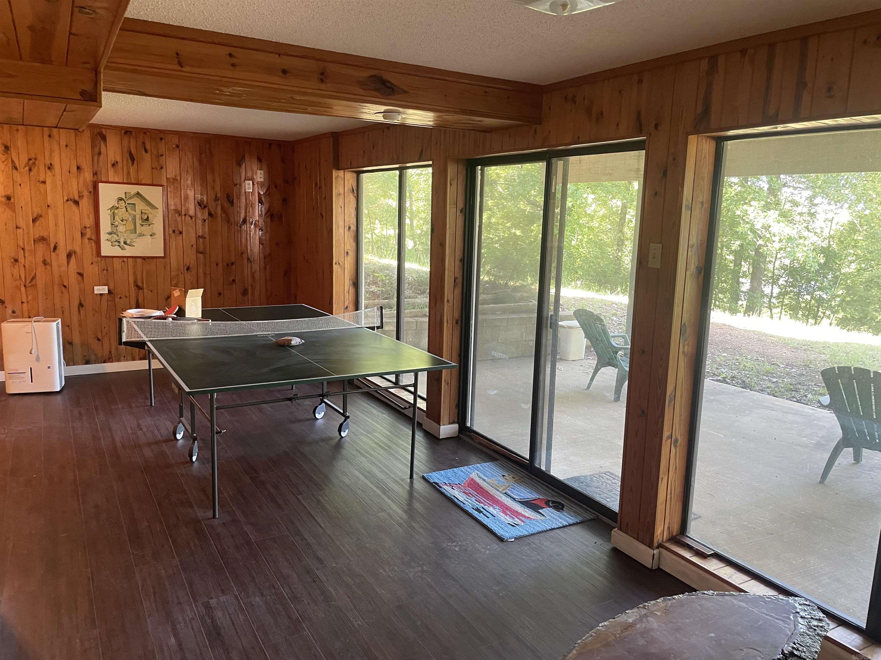 235  Sylvan  Greers Ferry, AR