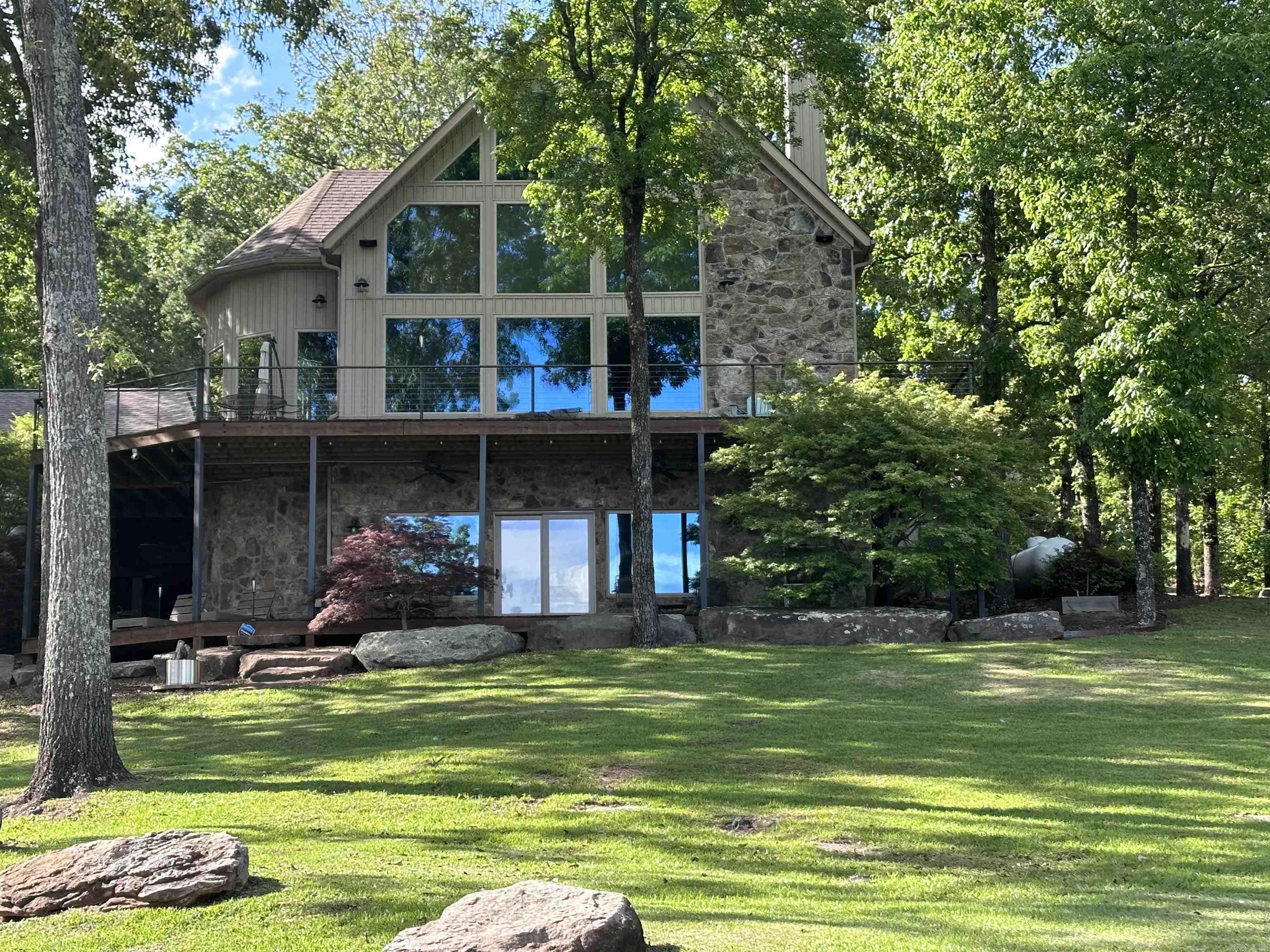 374  Belmont Acres Circle  Tumbling Shoals, AR