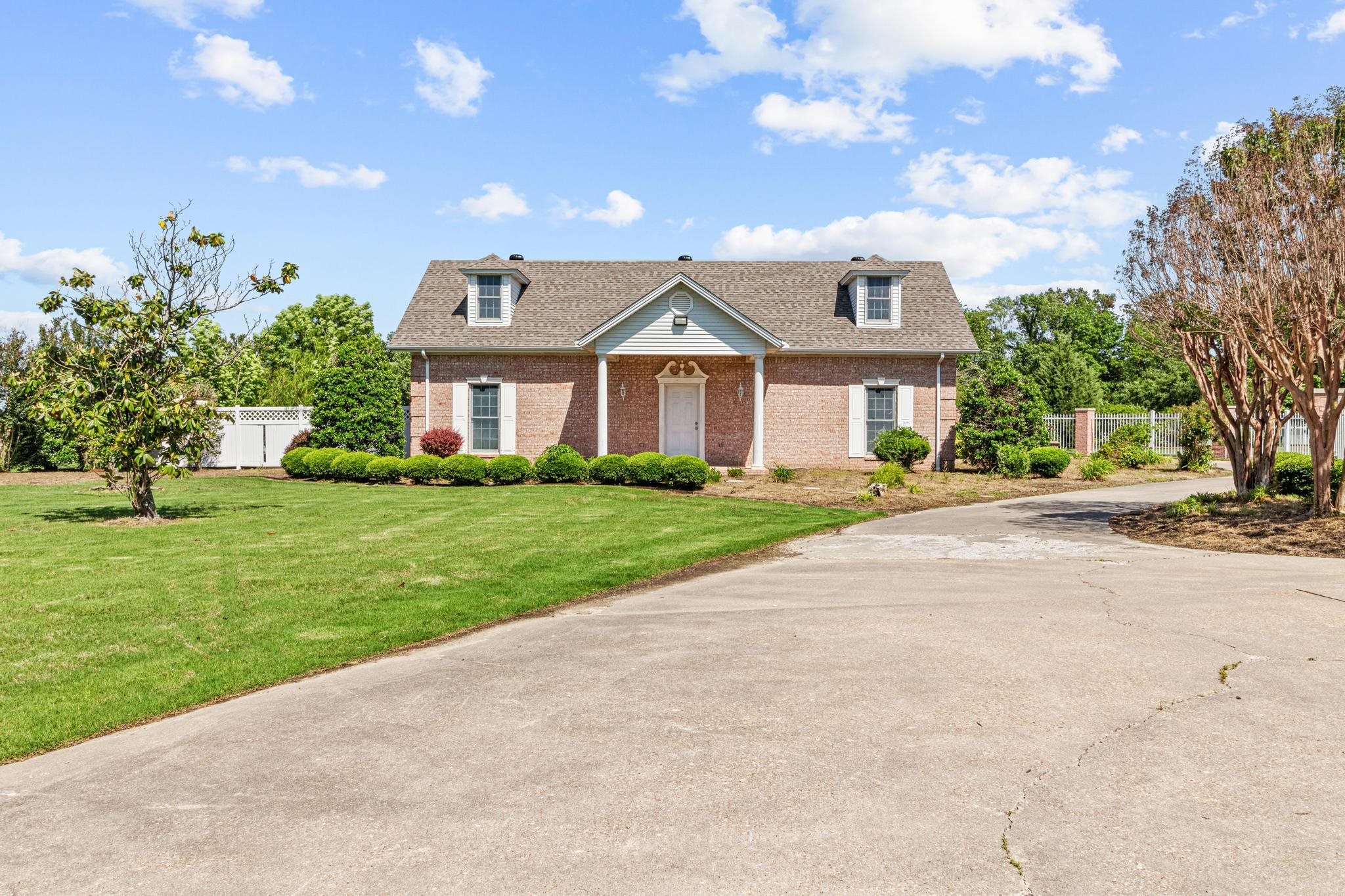 3201 S 2ND HWY 69 Paragould, AR