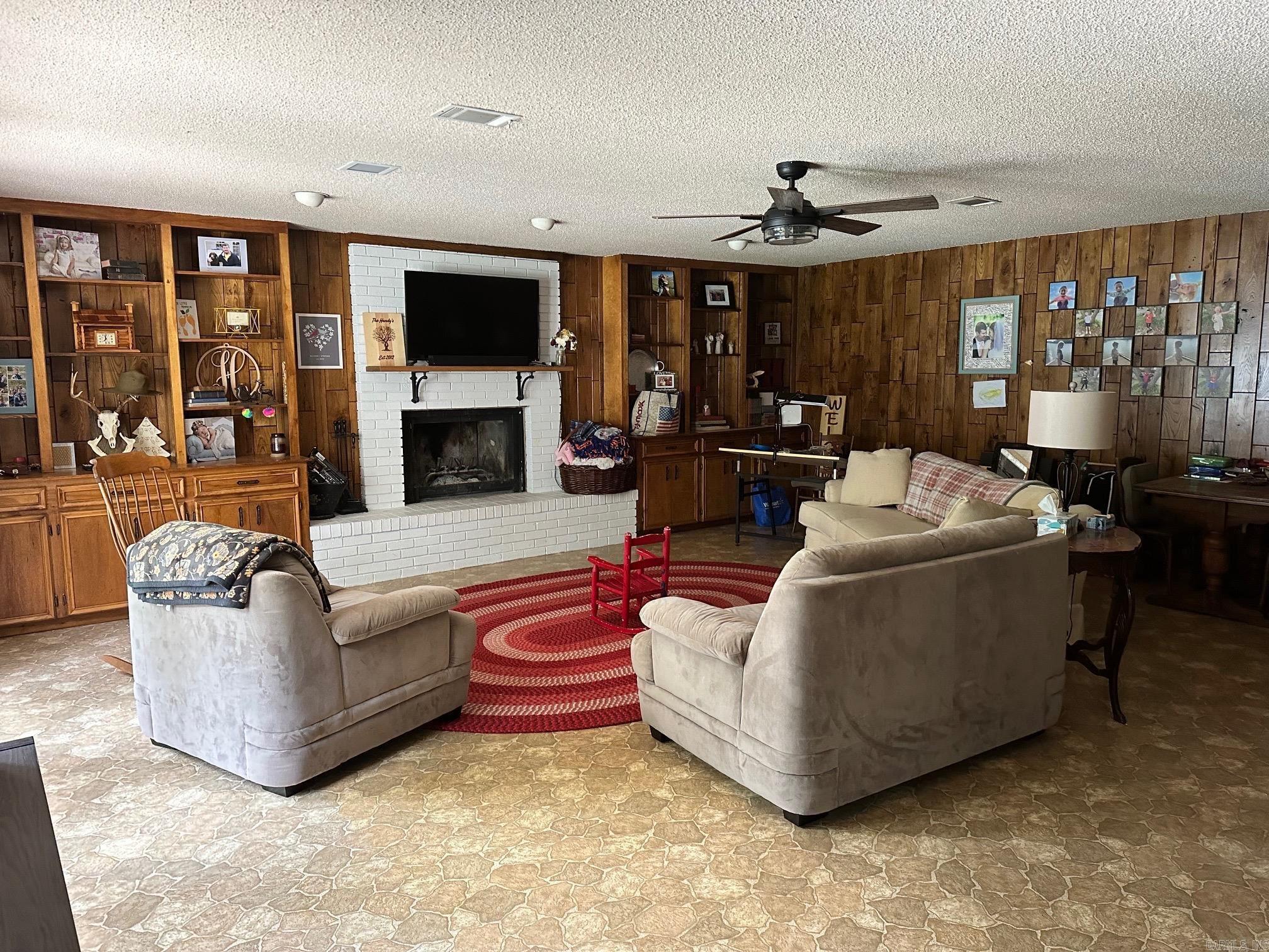 1711  Coker Hampton  Stuttgart, AR
