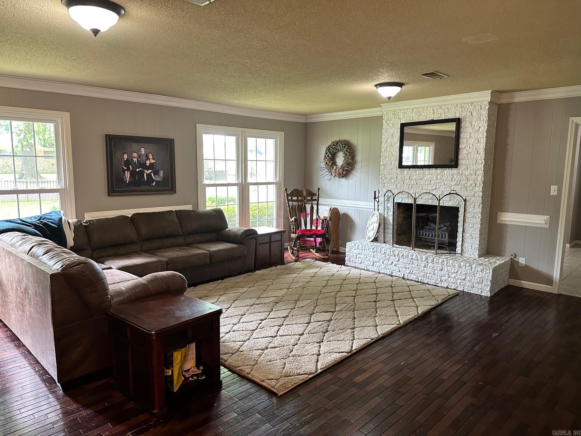 1711  Coker Hampton  Stuttgart, AR