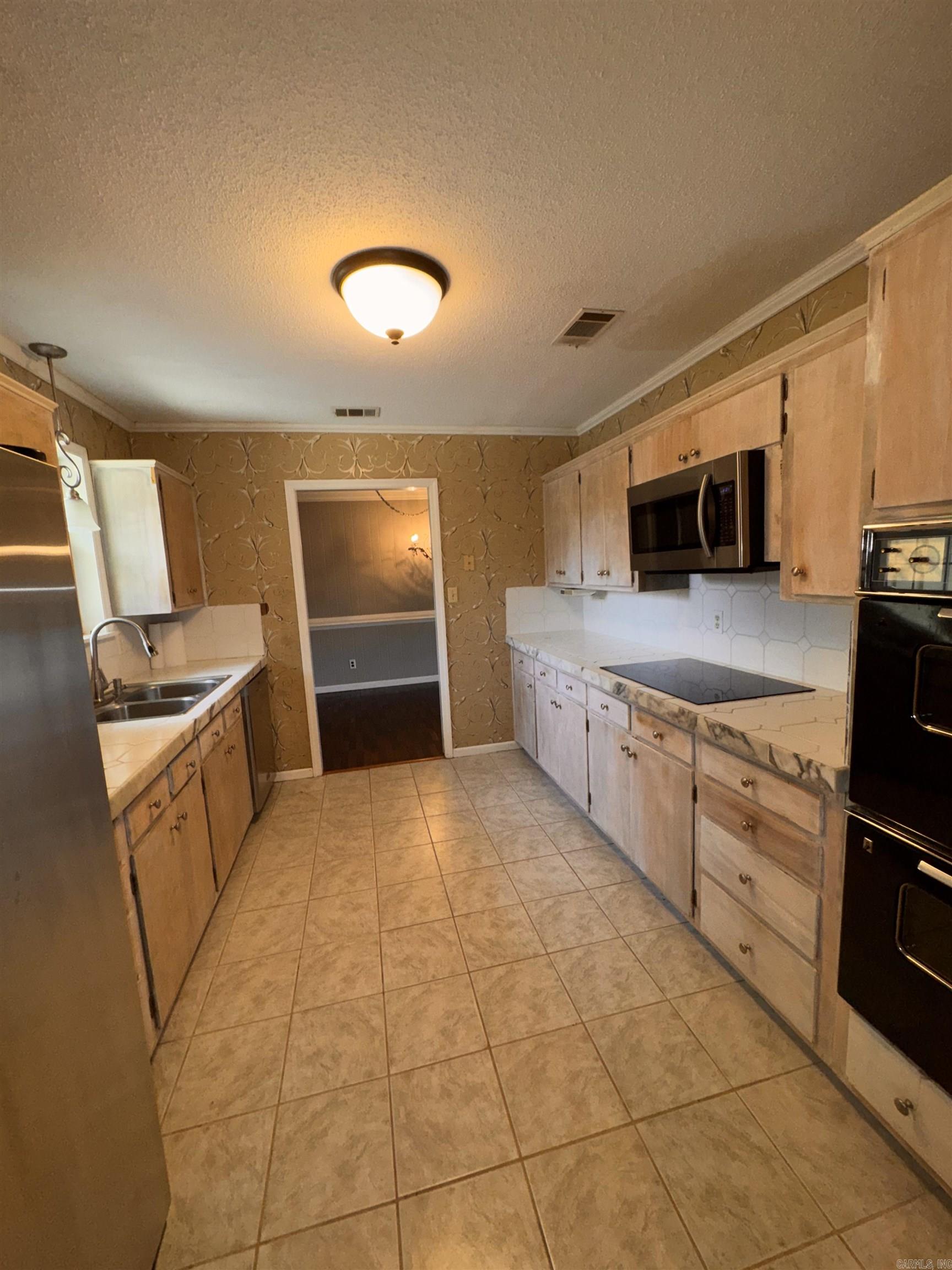 1711  Coker Hampton  Stuttgart, AR