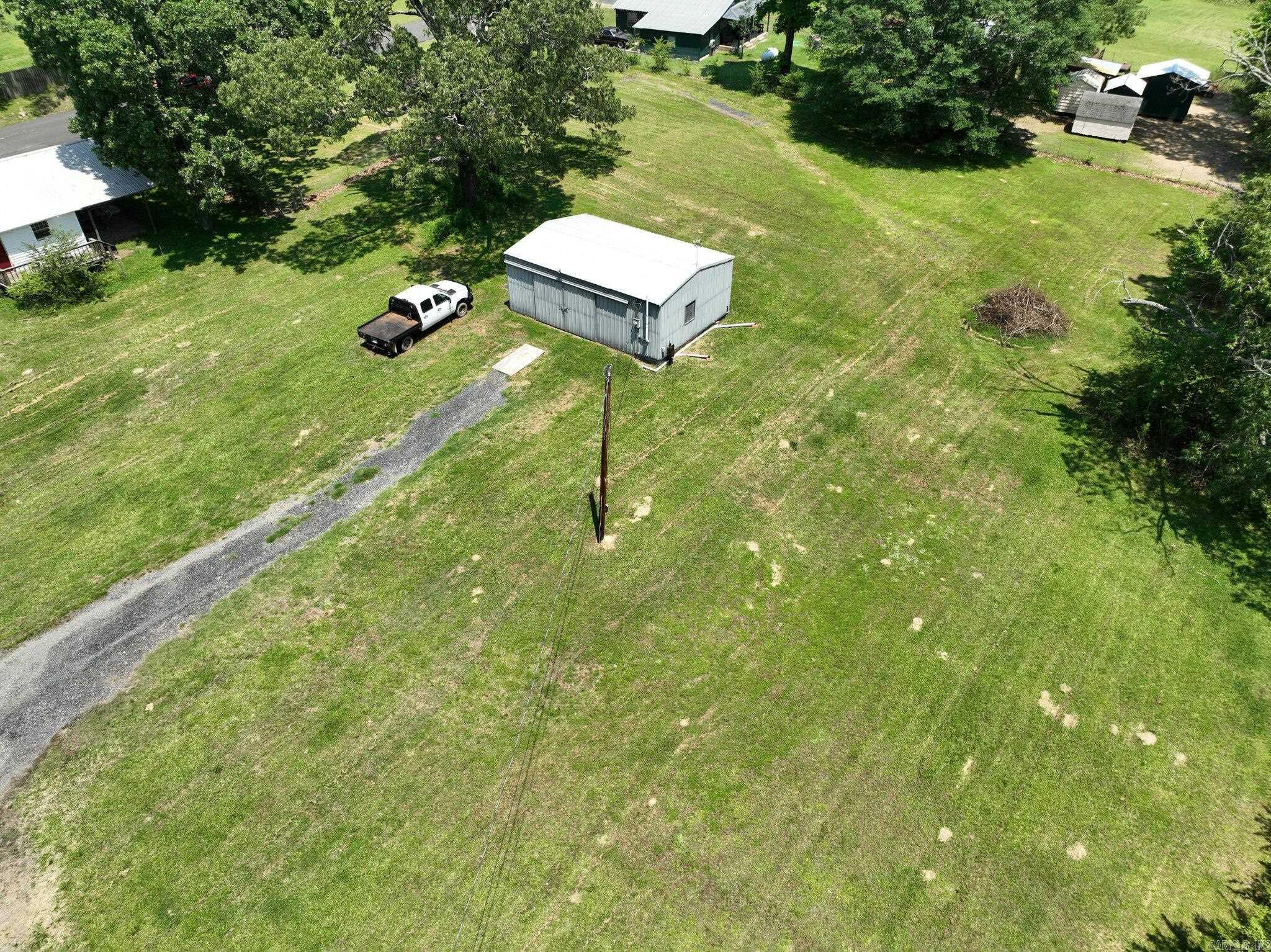 1406  Vivian  Mena, AR