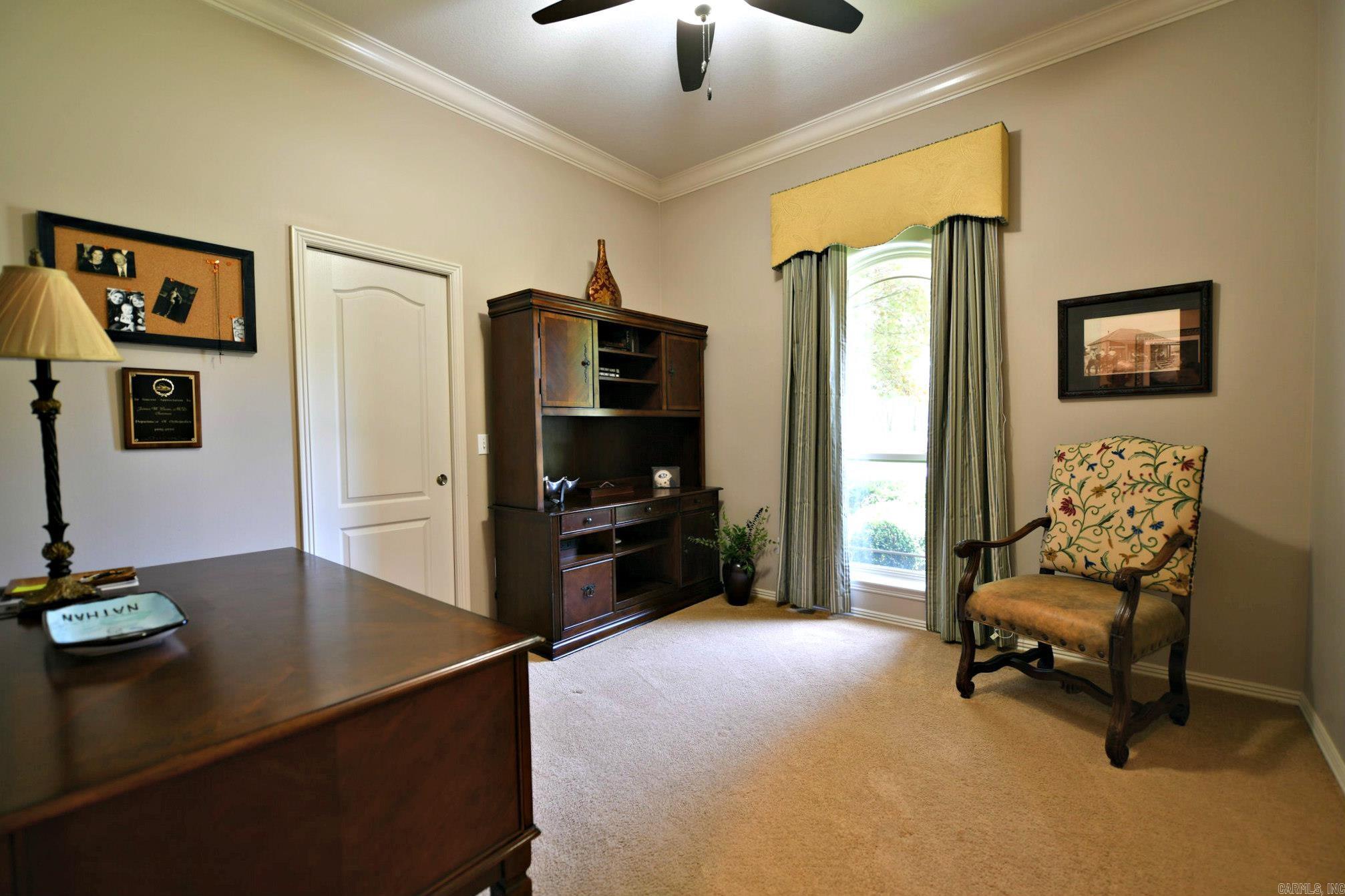 906  Grandview  Mena, AR