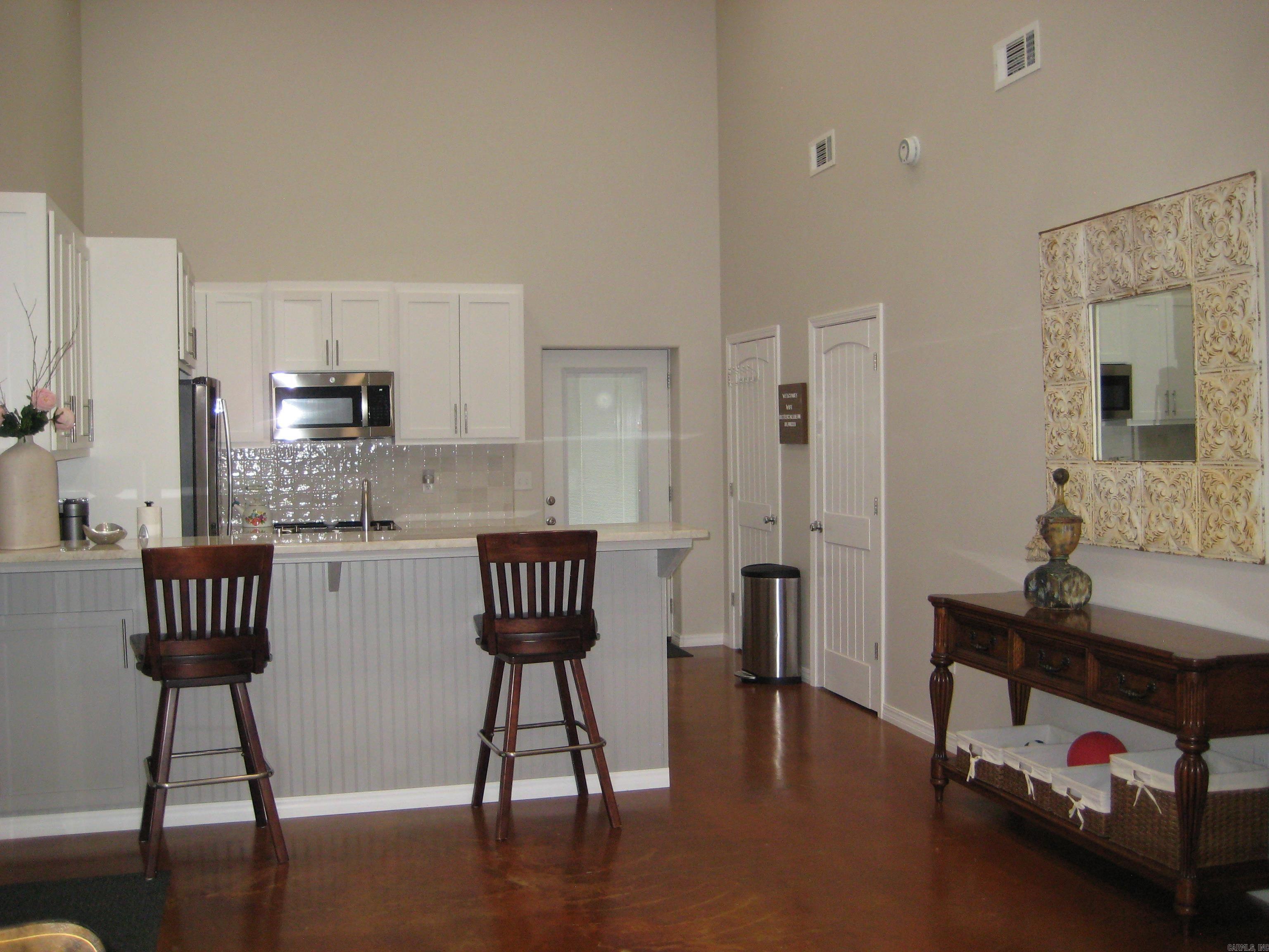 906  Grandview  Mena, AR