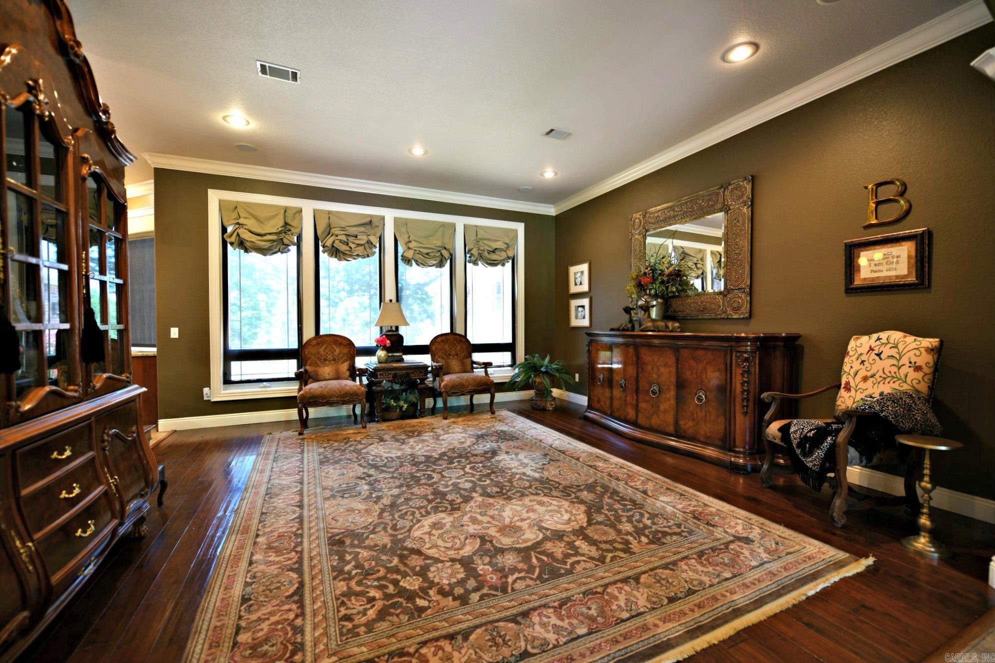 906  Grandview  Mena, AR