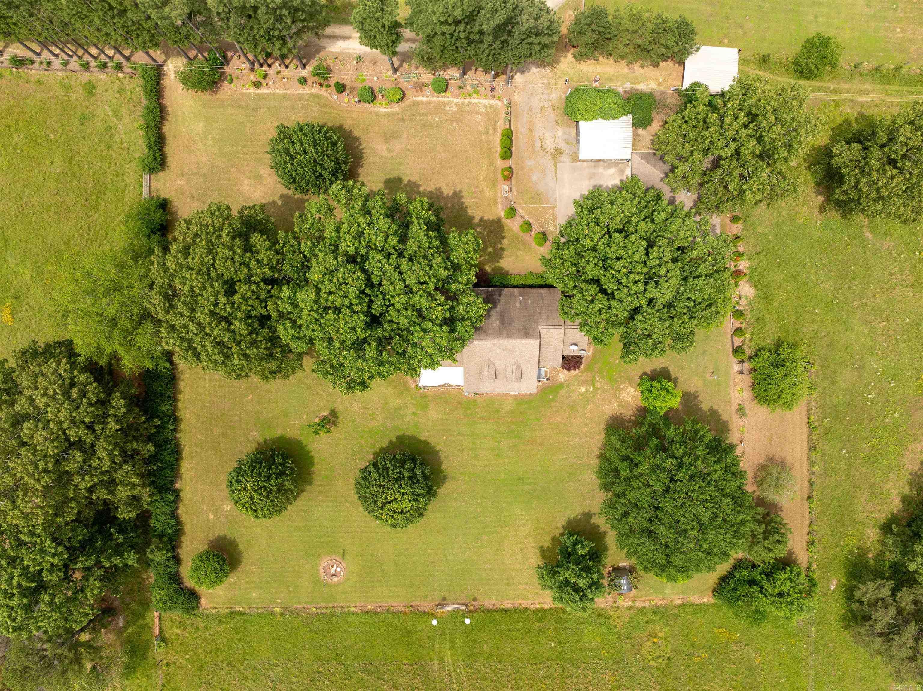 6245  Wilburn Rd  Wilburn, AR