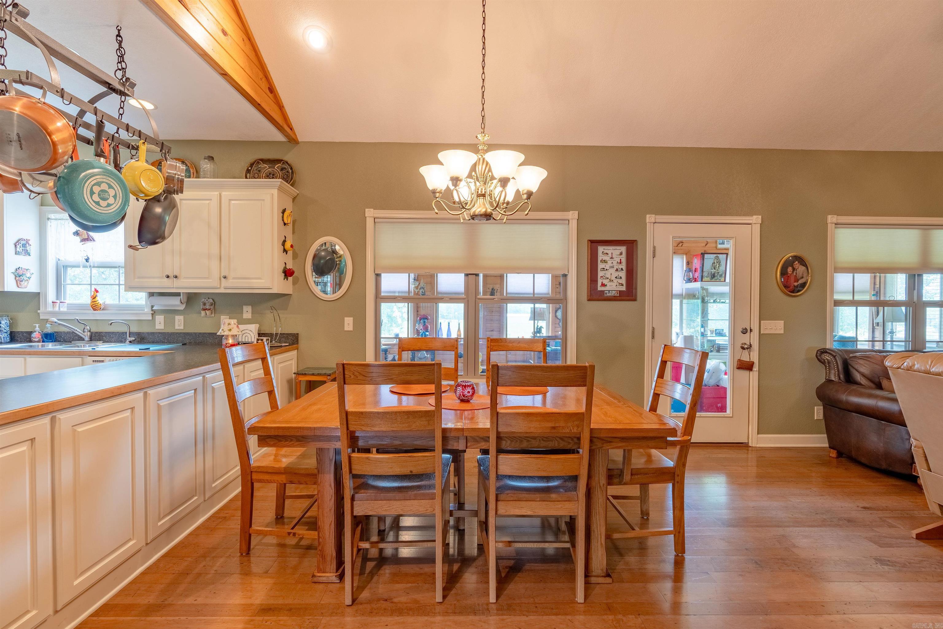 6245  Wilburn Rd  Wilburn, AR