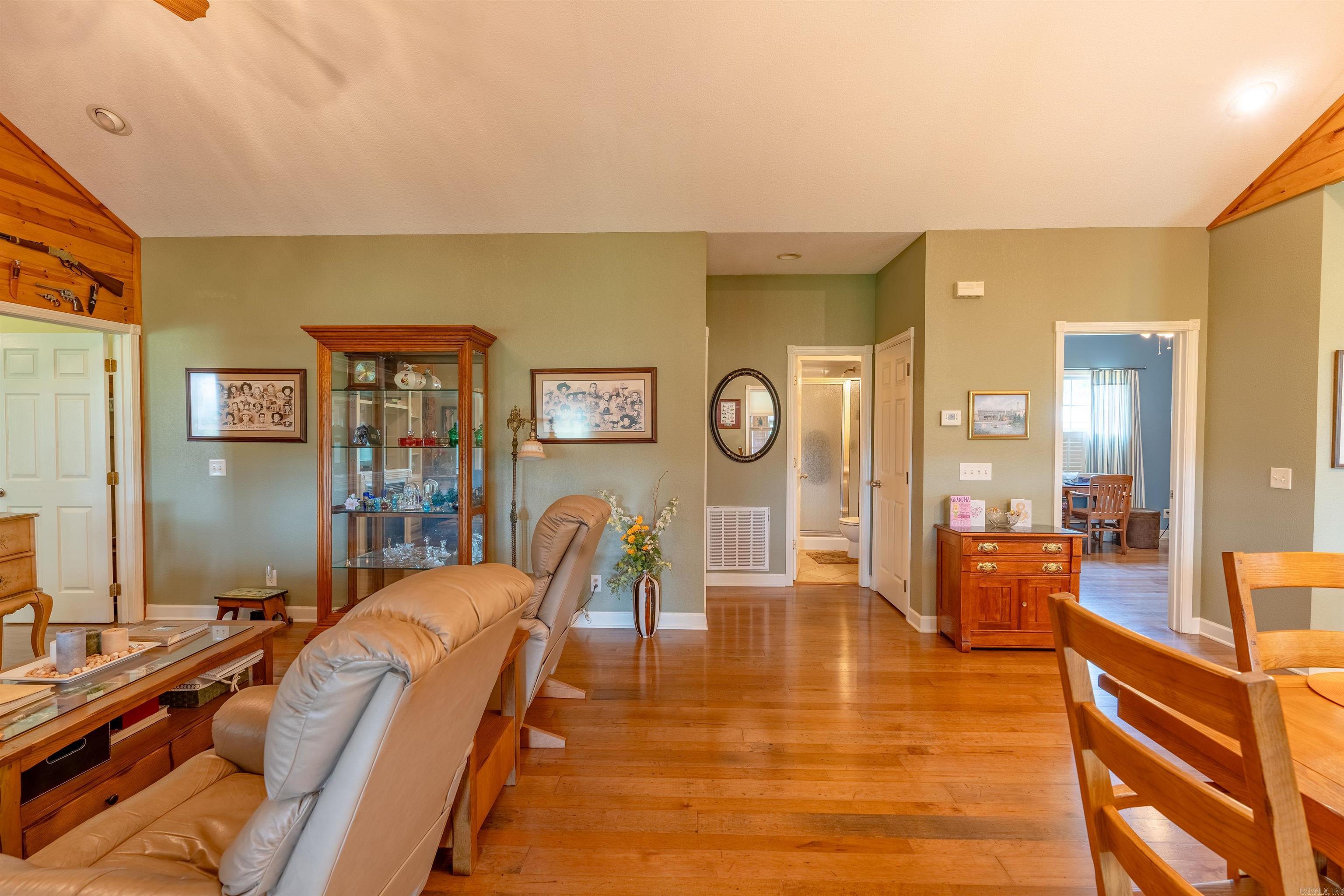 6245  Wilburn Rd  Wilburn, AR