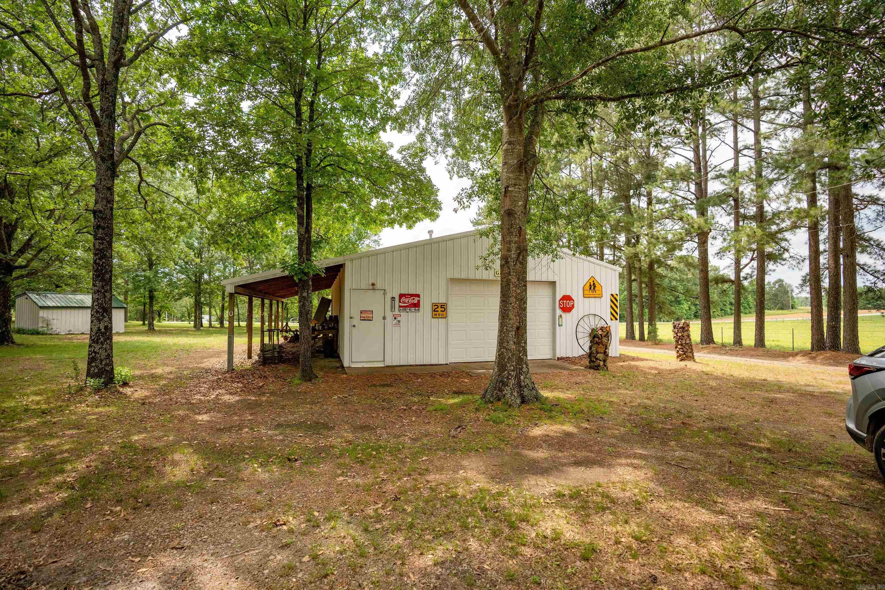 6245  Wilburn Rd  Wilburn, AR