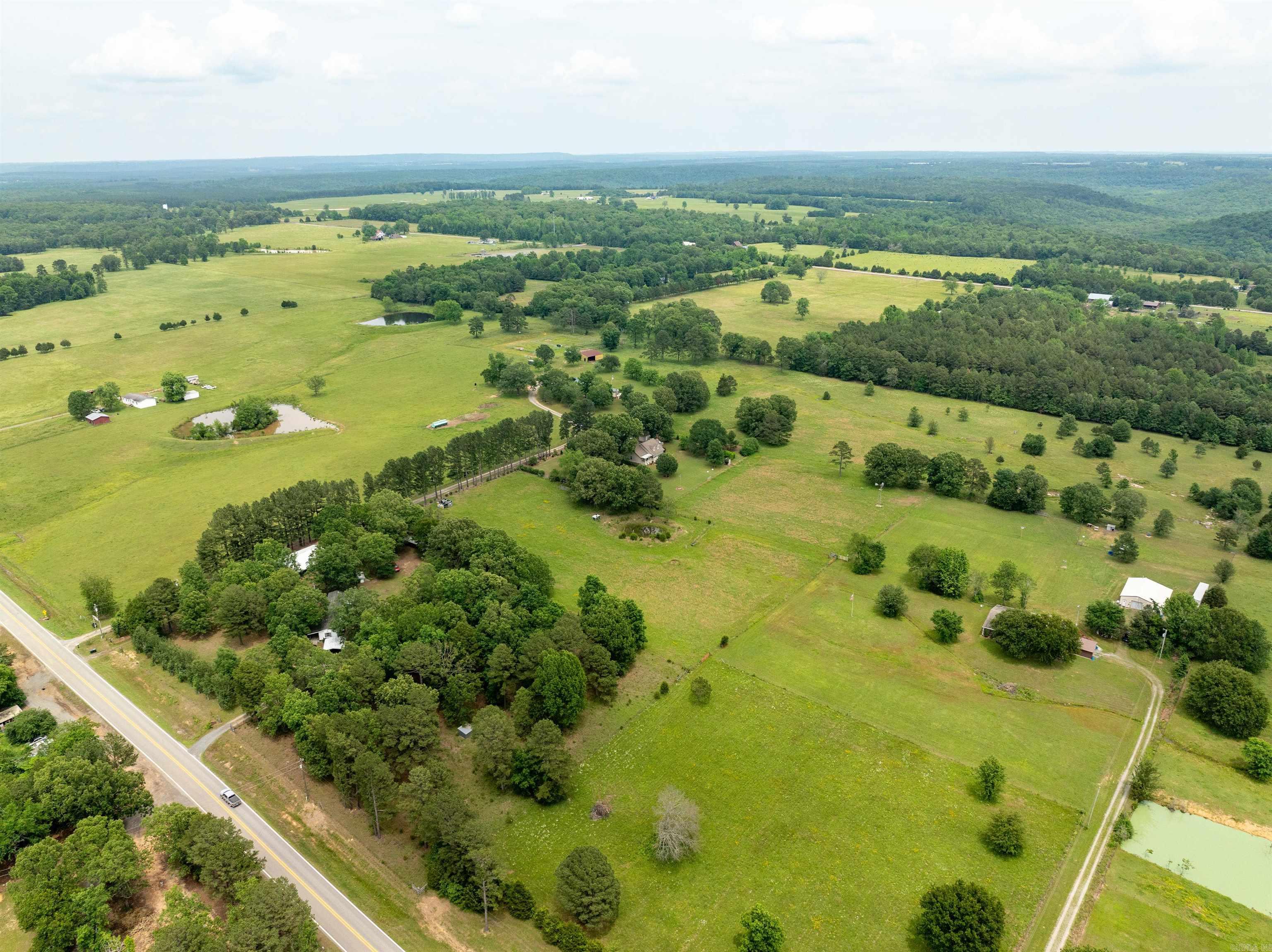 6245  Wilburn Rd  Wilburn, AR