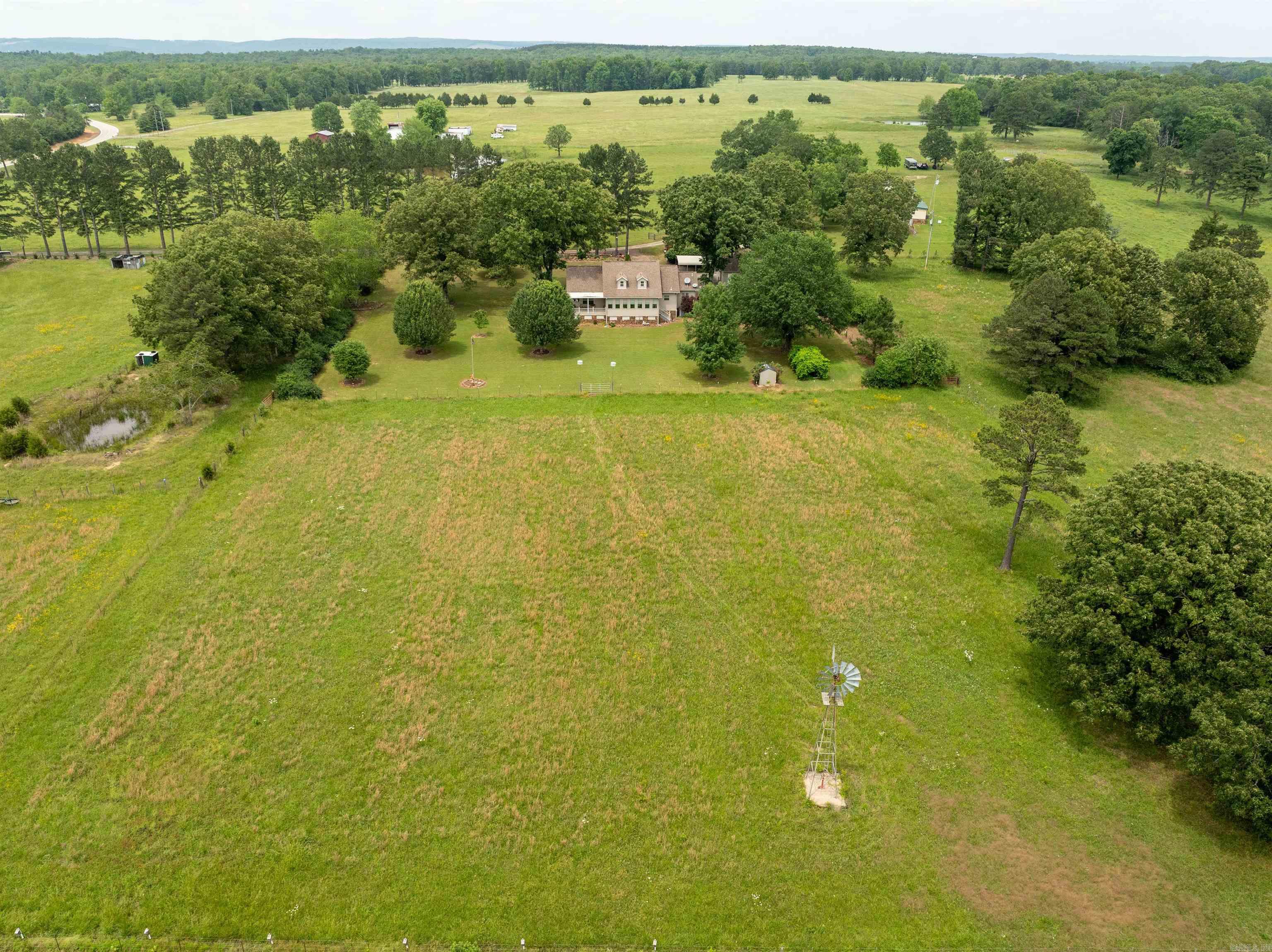 6245  Wilburn Rd  Wilburn, AR