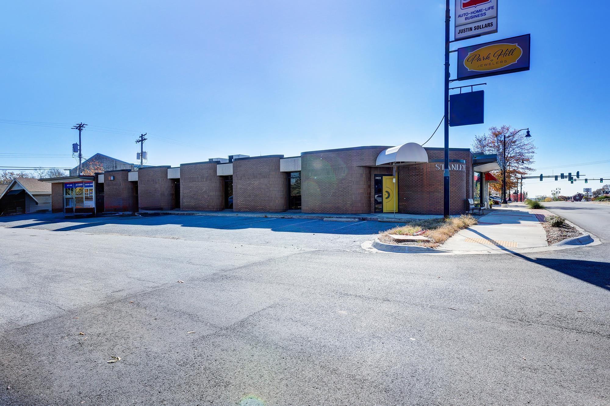 3422  John F Kennedy  North Little Rock, AR