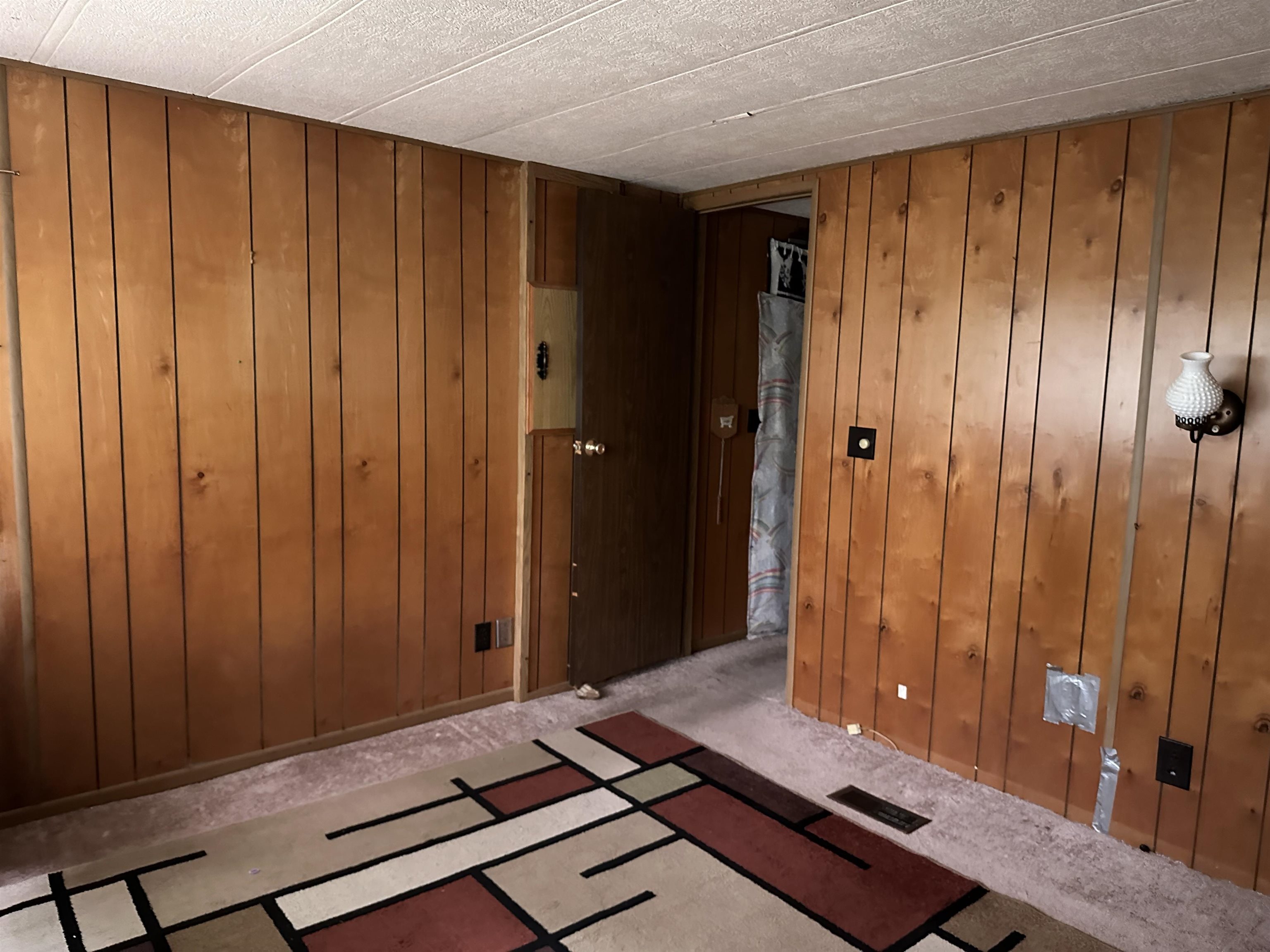 105  Hickory Street  Bull Shoals, AR