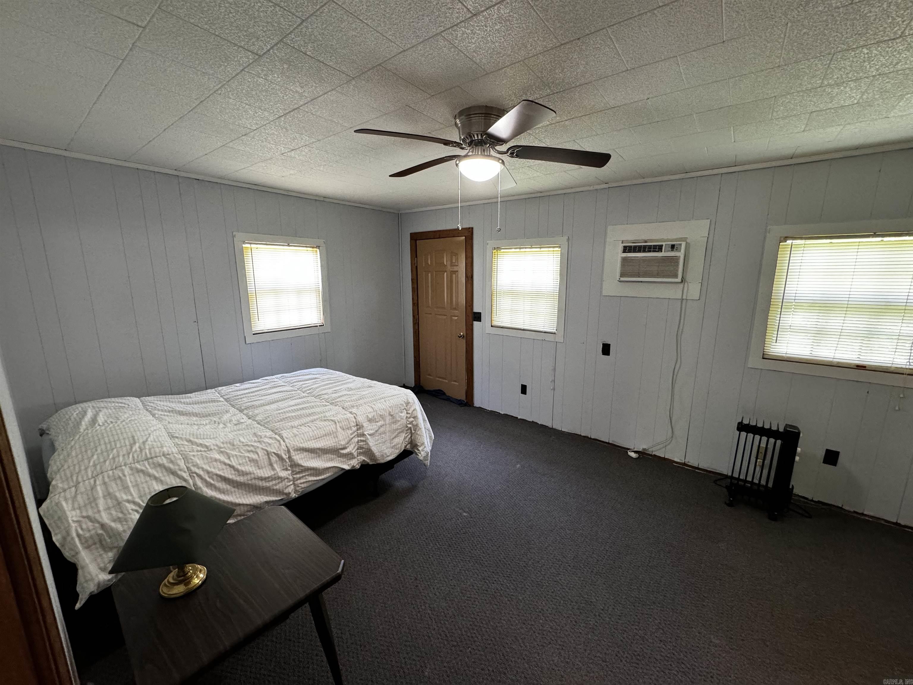 218  Mitcham  Jersey, AR