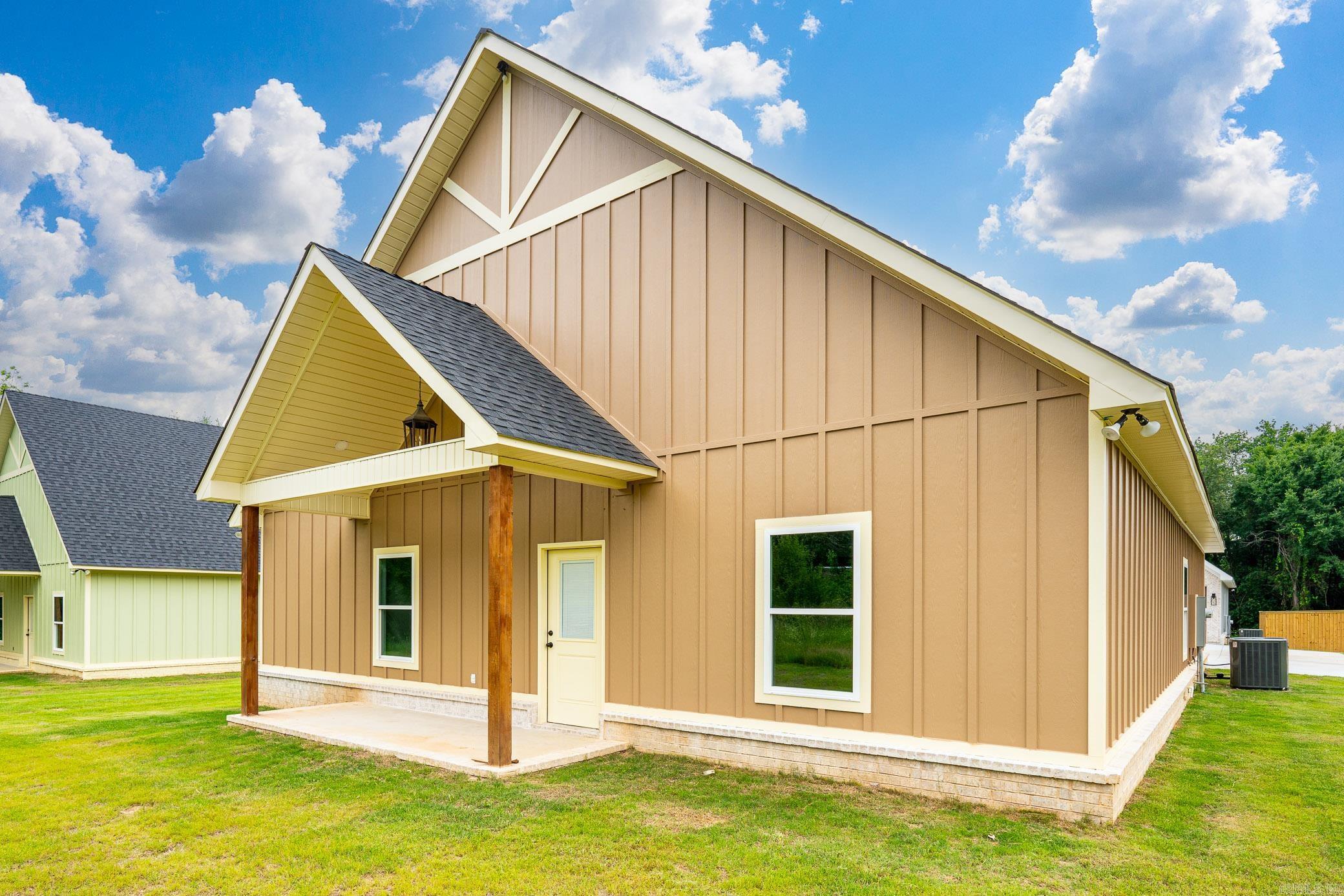 3  Quartet Cove  Greenbrier, AR