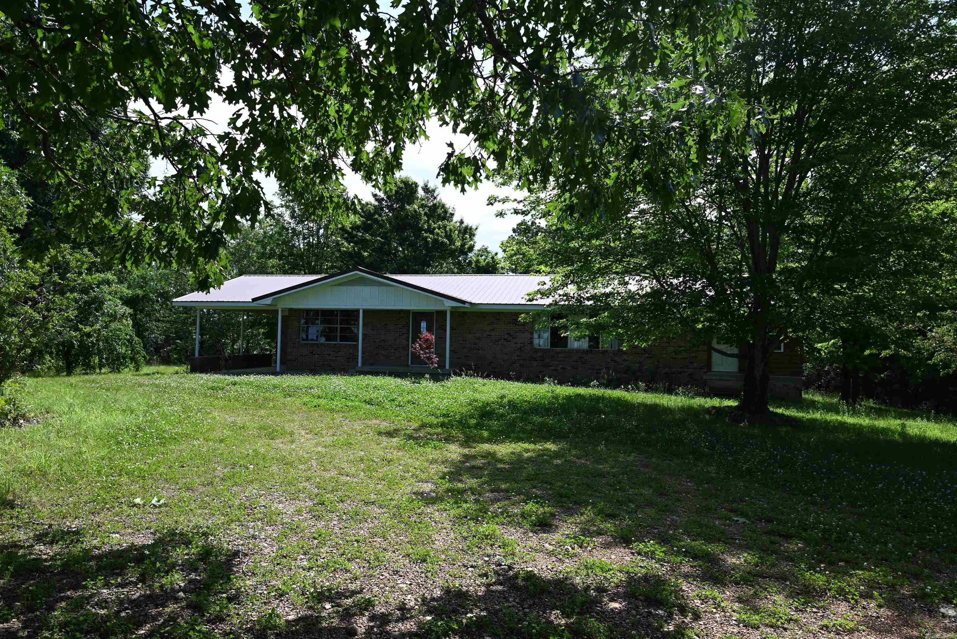 233 PINEY Marshall, AR 72650