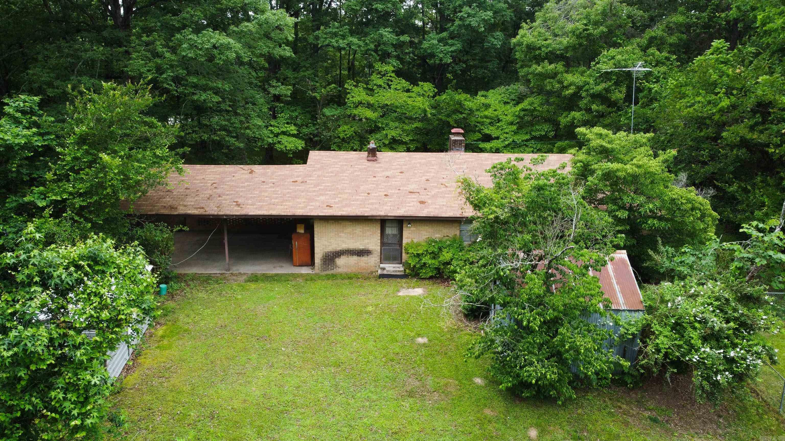 2105  HWY 104  White Hall, AR