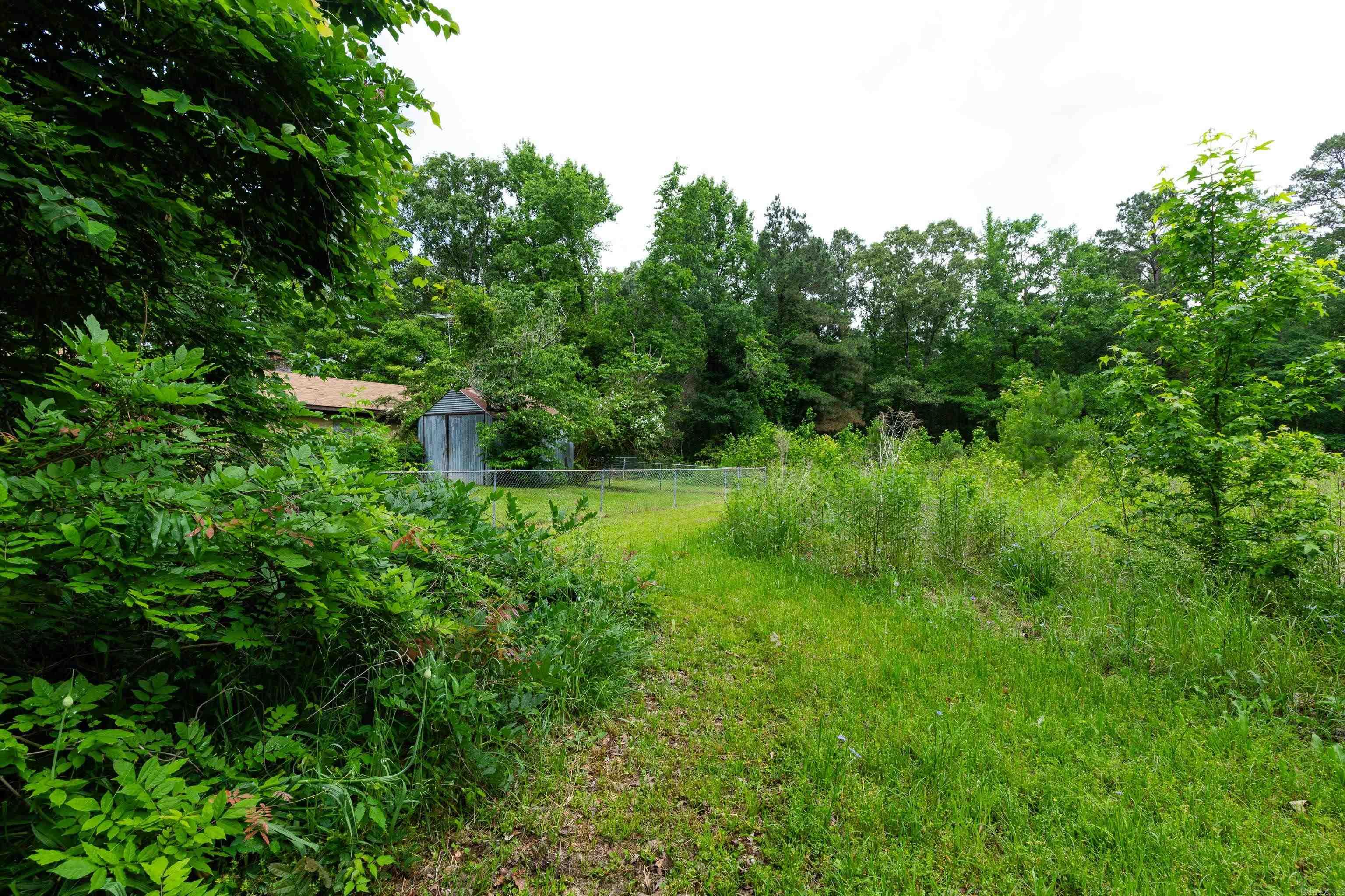 2105  HWY 104  White Hall, AR
