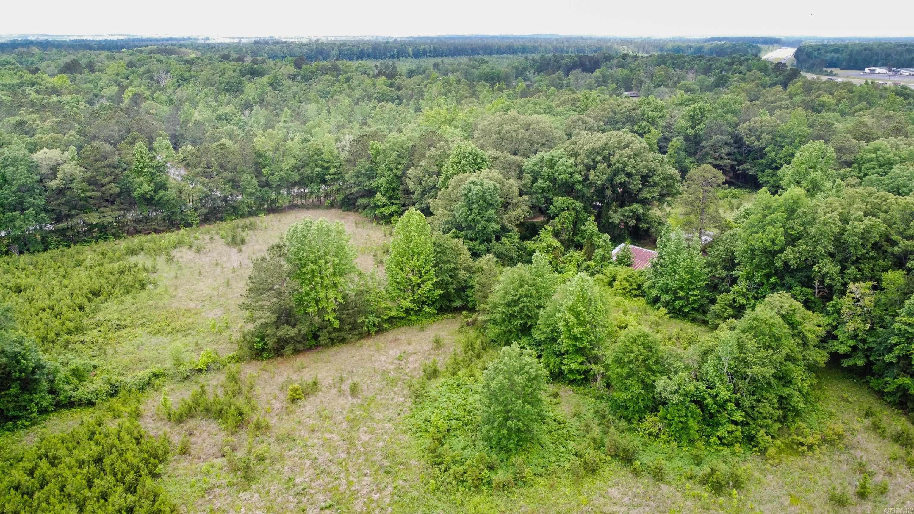 2105  HWY 104  White Hall, AR