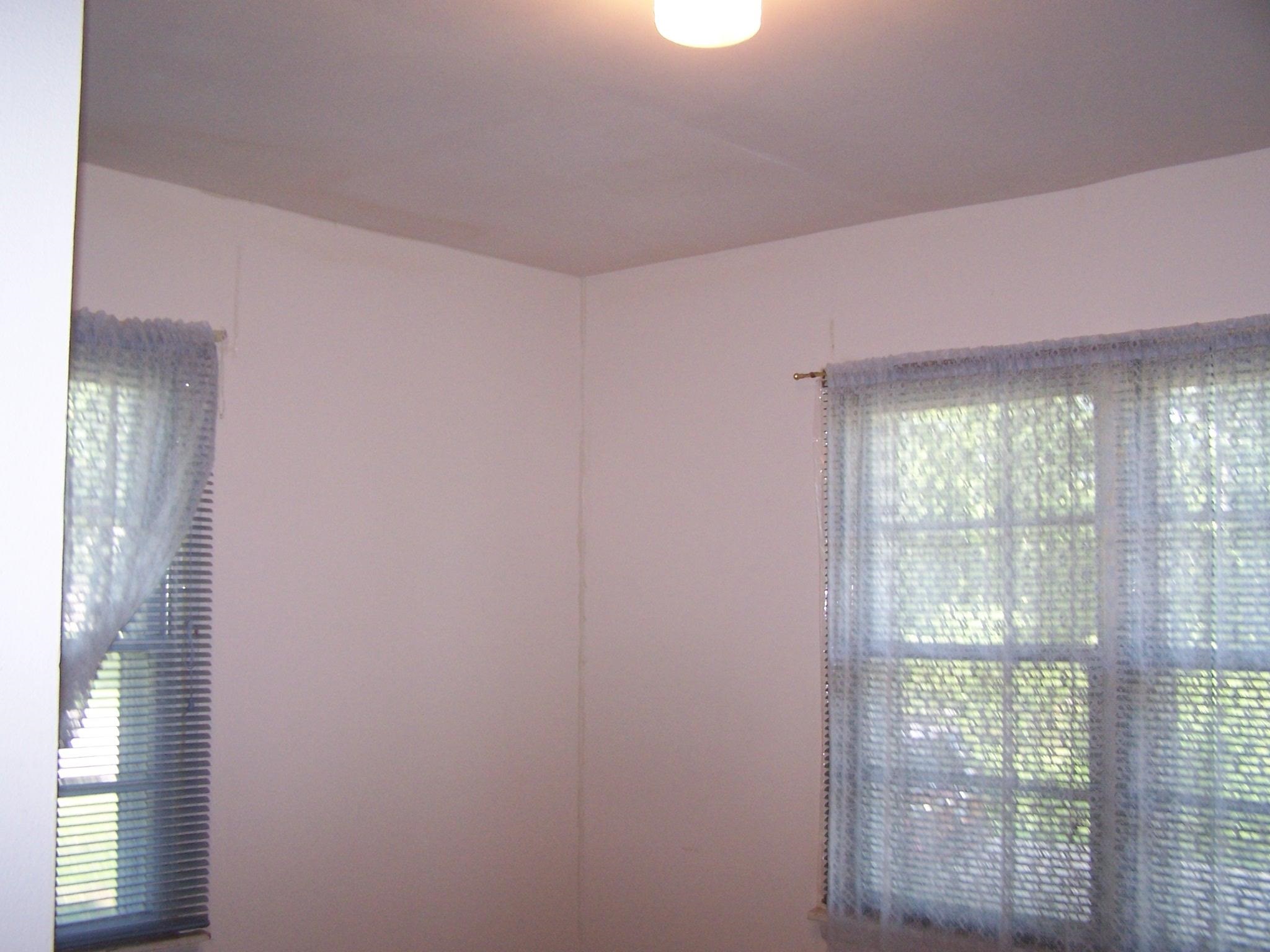 250 S 12th St  Mammoth Spring, AR
