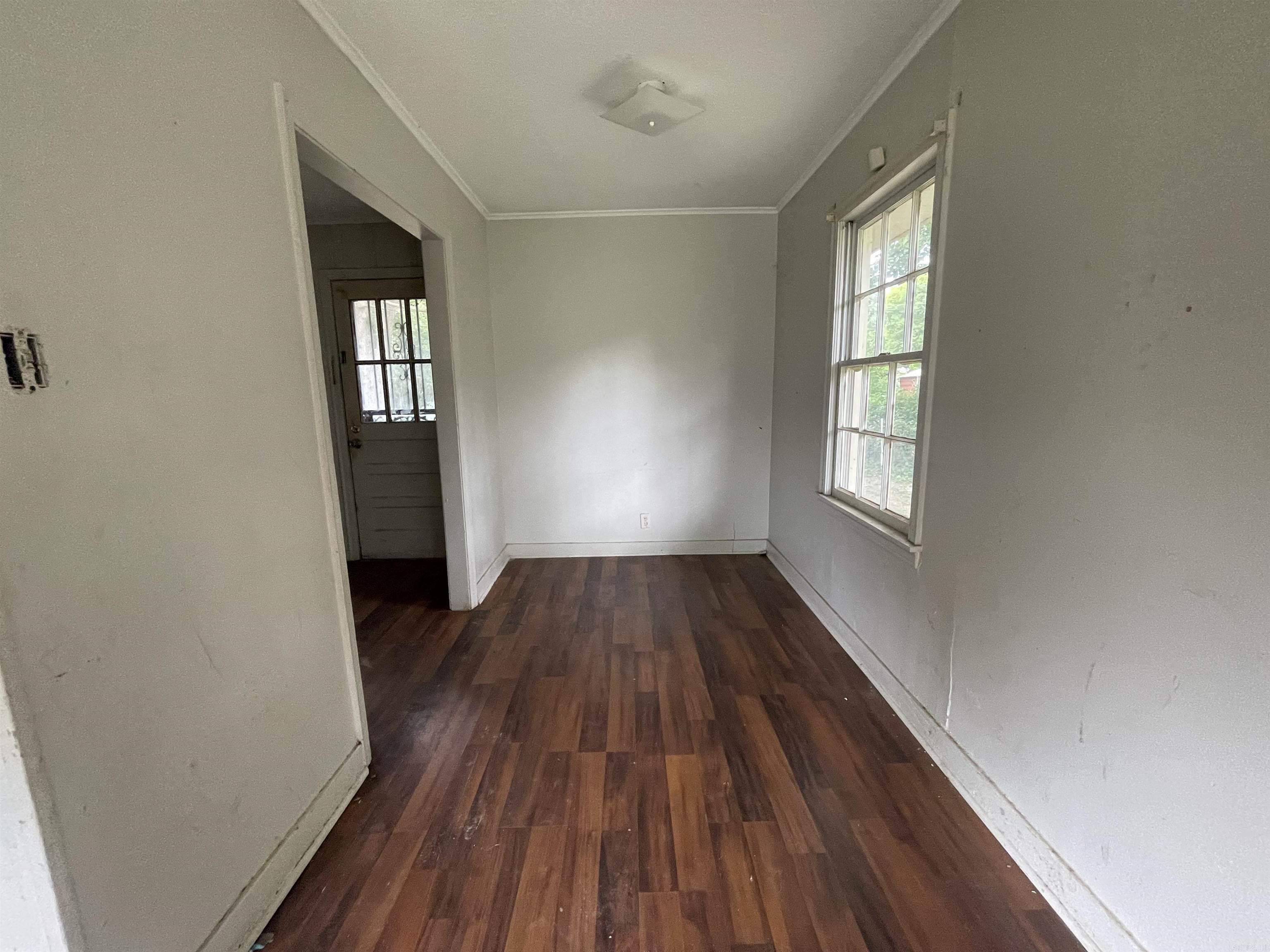 717  Laughrun Dr  Forrest City, AR