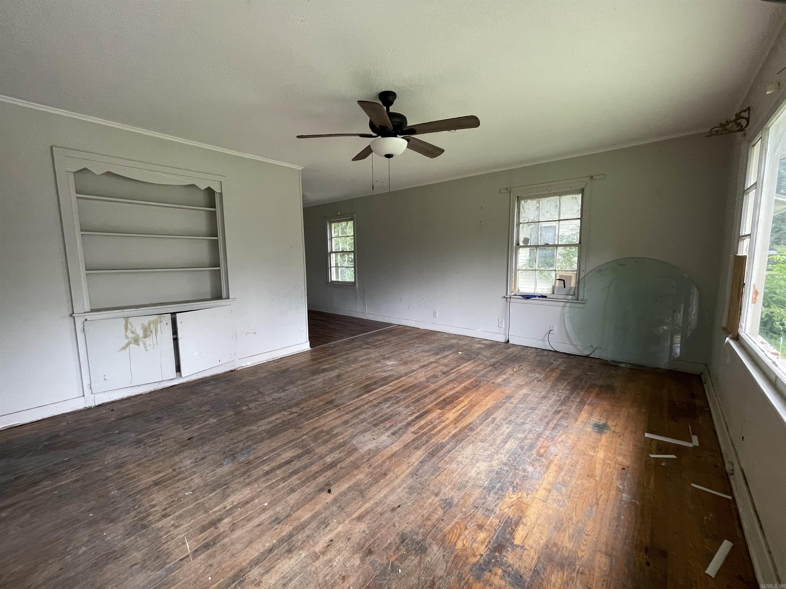 717  Laughrun Dr  Forrest City, AR