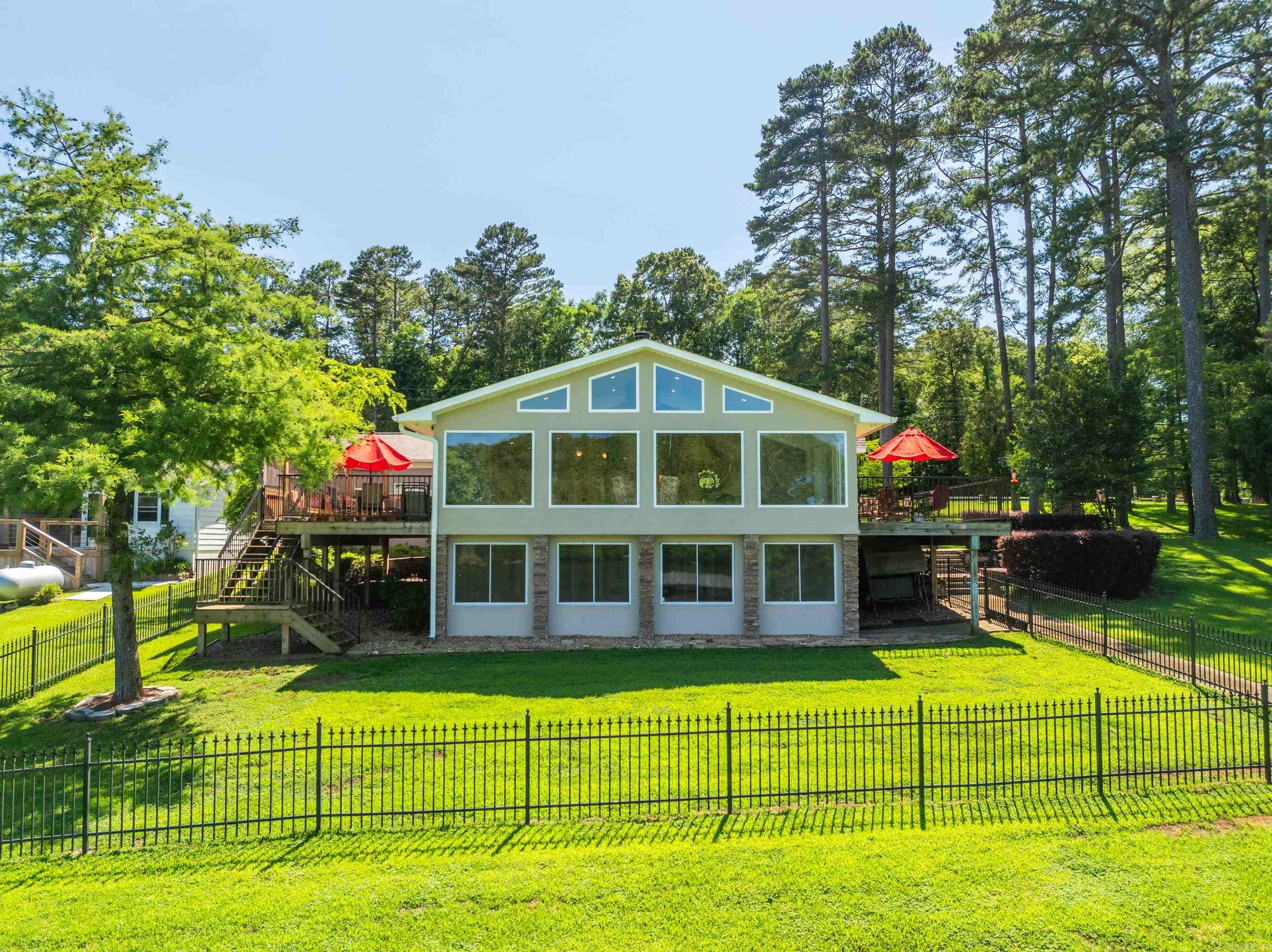 1407  Timberlake  Royal, AR