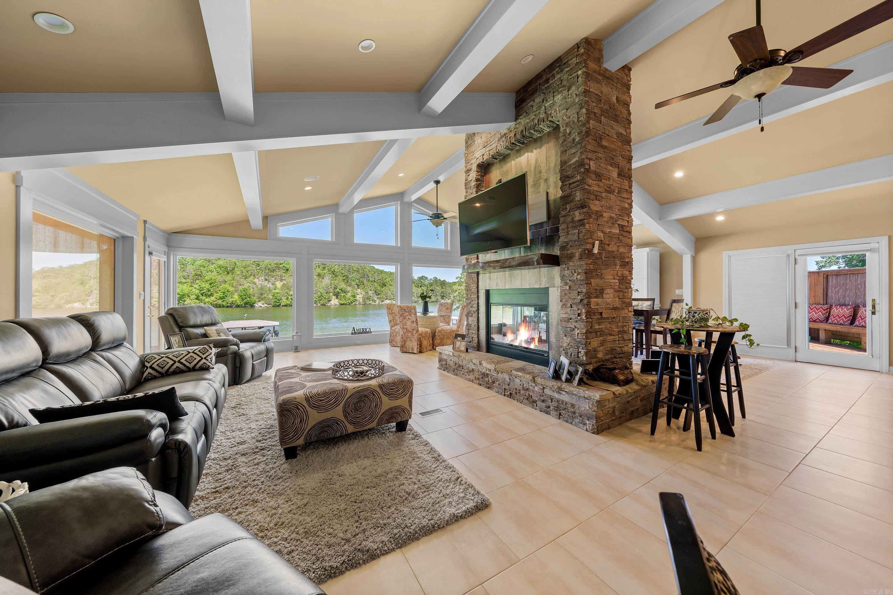 1407  Timberlake  Royal, AR