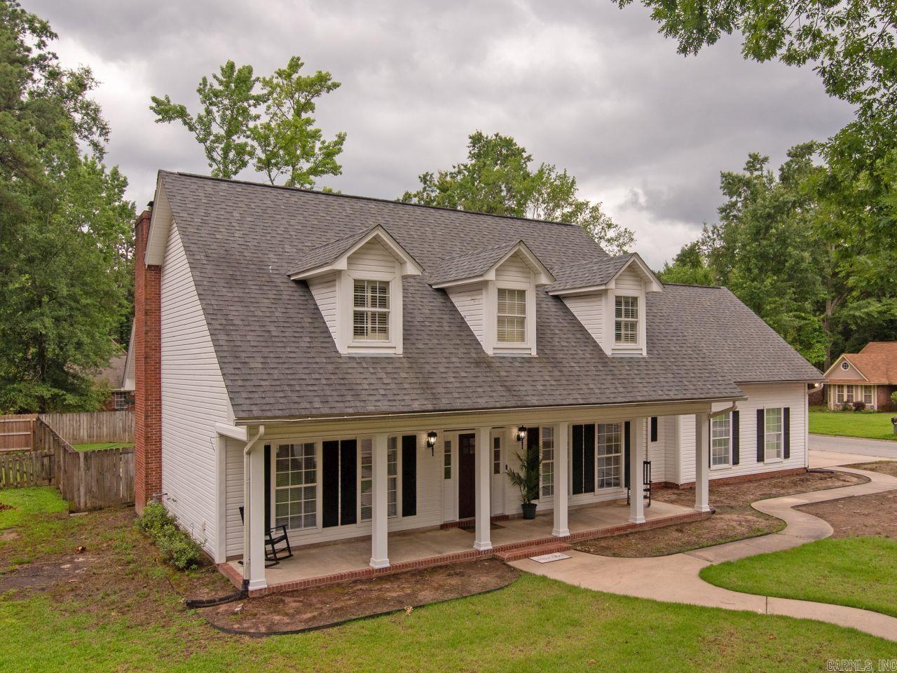 10 Deer Horn Cove Pine Bluff, AR 71603