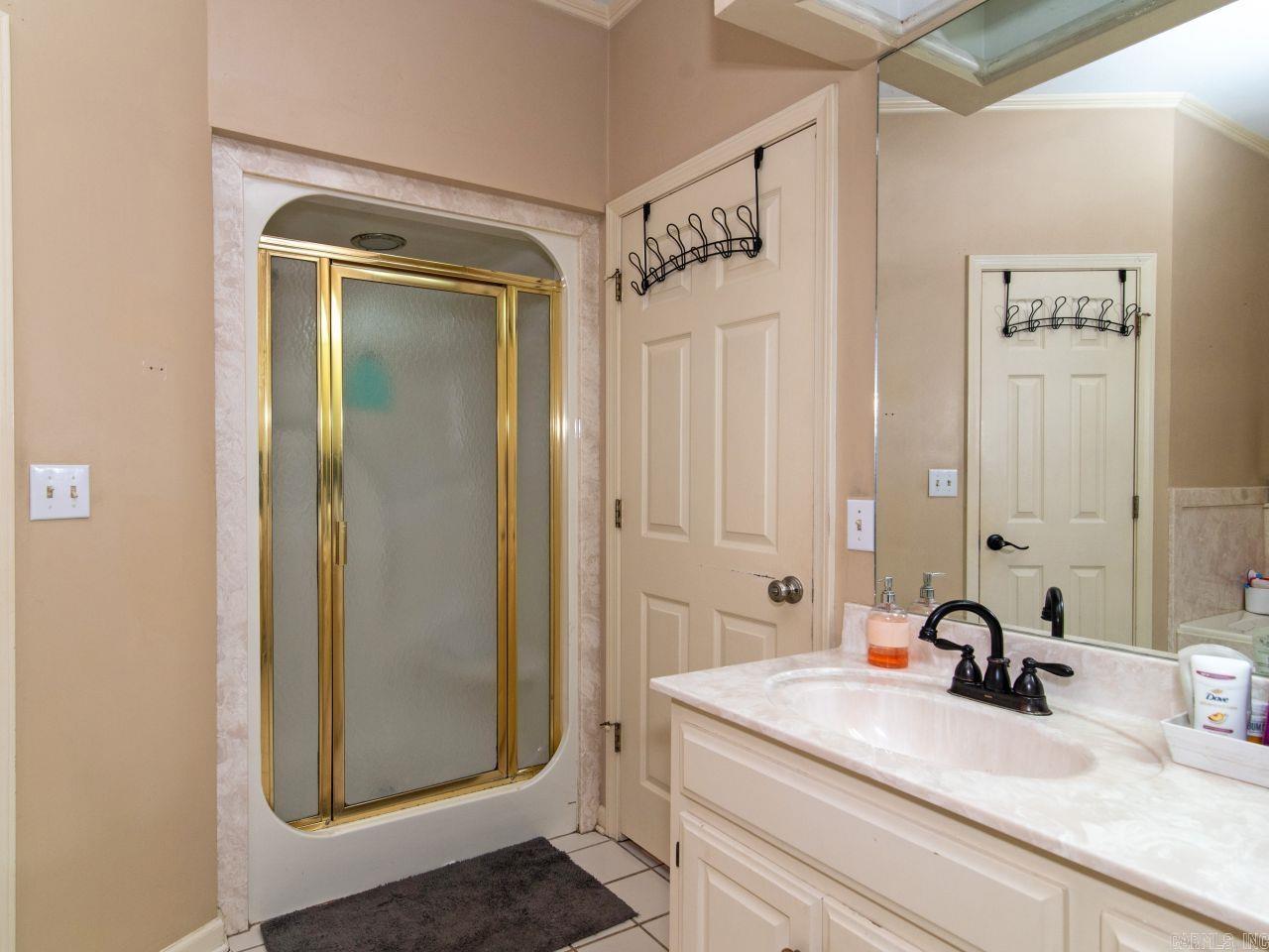 10 Deer Horn Cove Pine Bluff, AR 71603