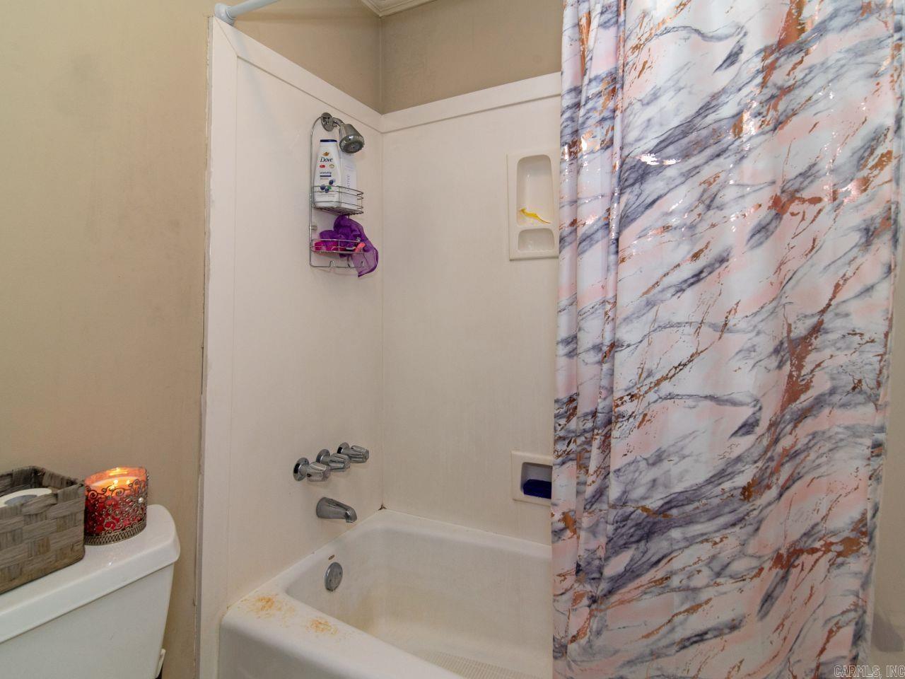 10 Deer Horn Cove Pine Bluff, AR 71603