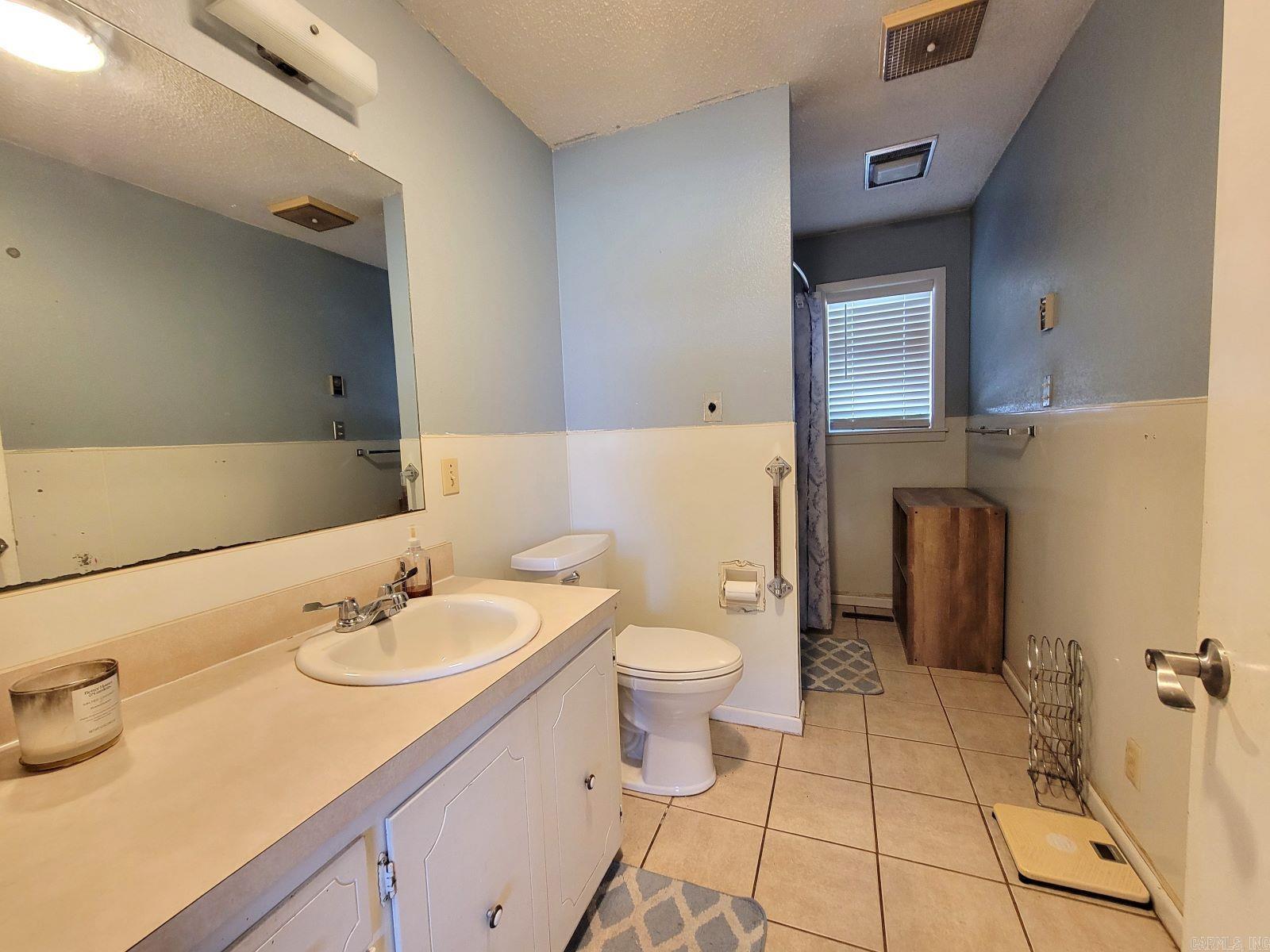 729 N ninth  De Queen, AR