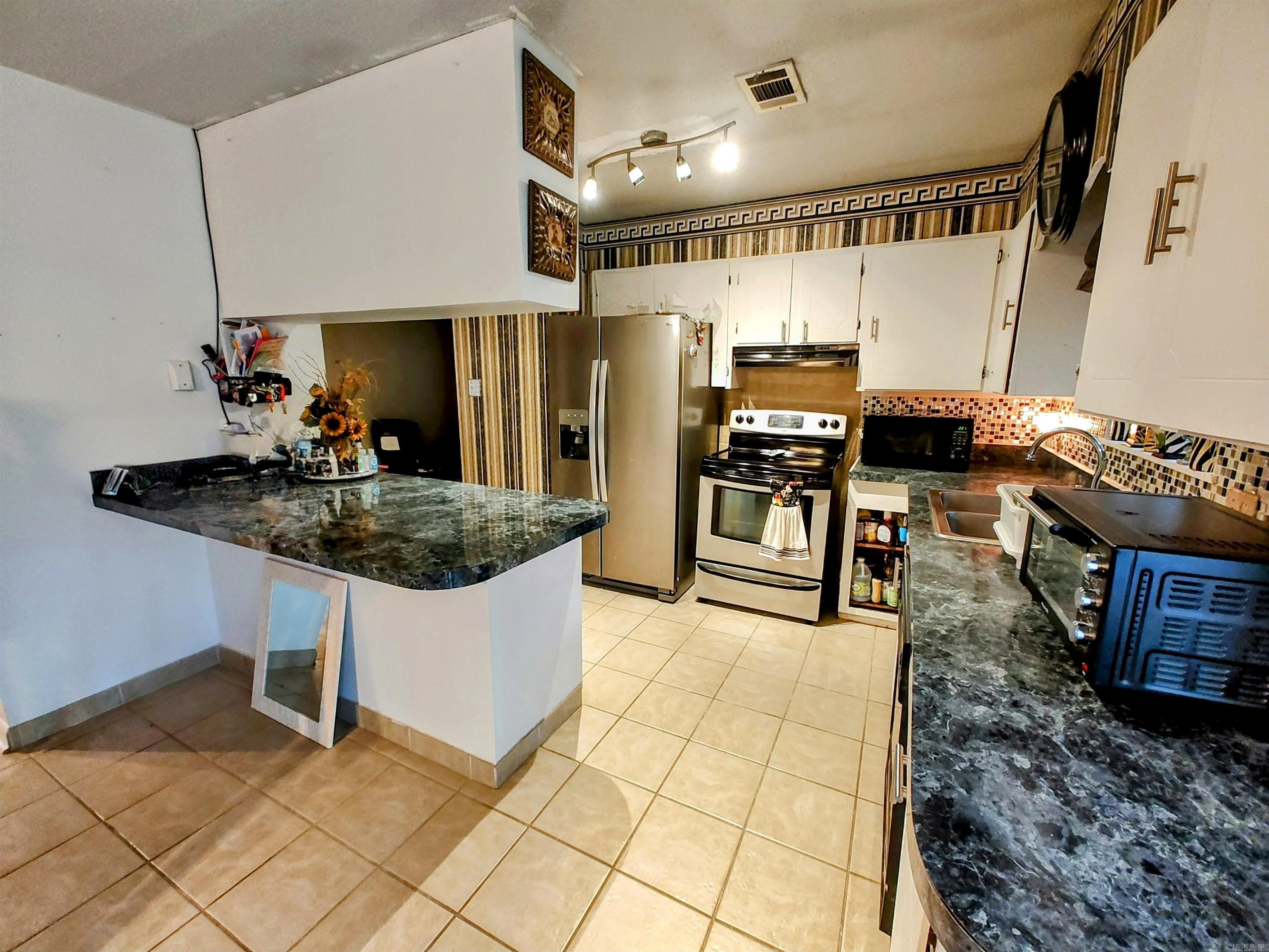205 E Busbee  Camden, AR